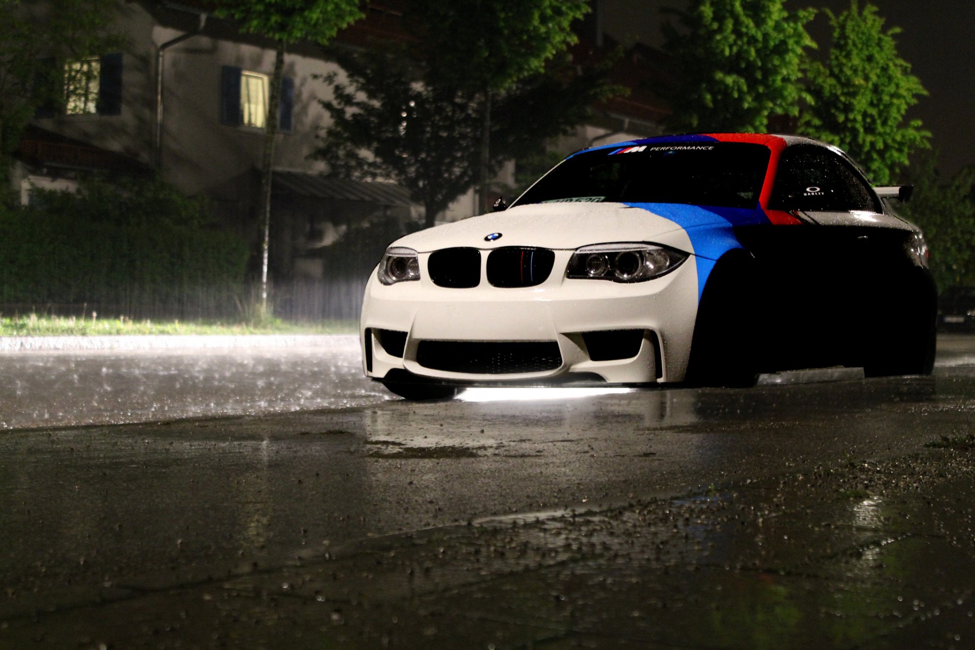 bmw 1m coupe noc deszcz przód światło