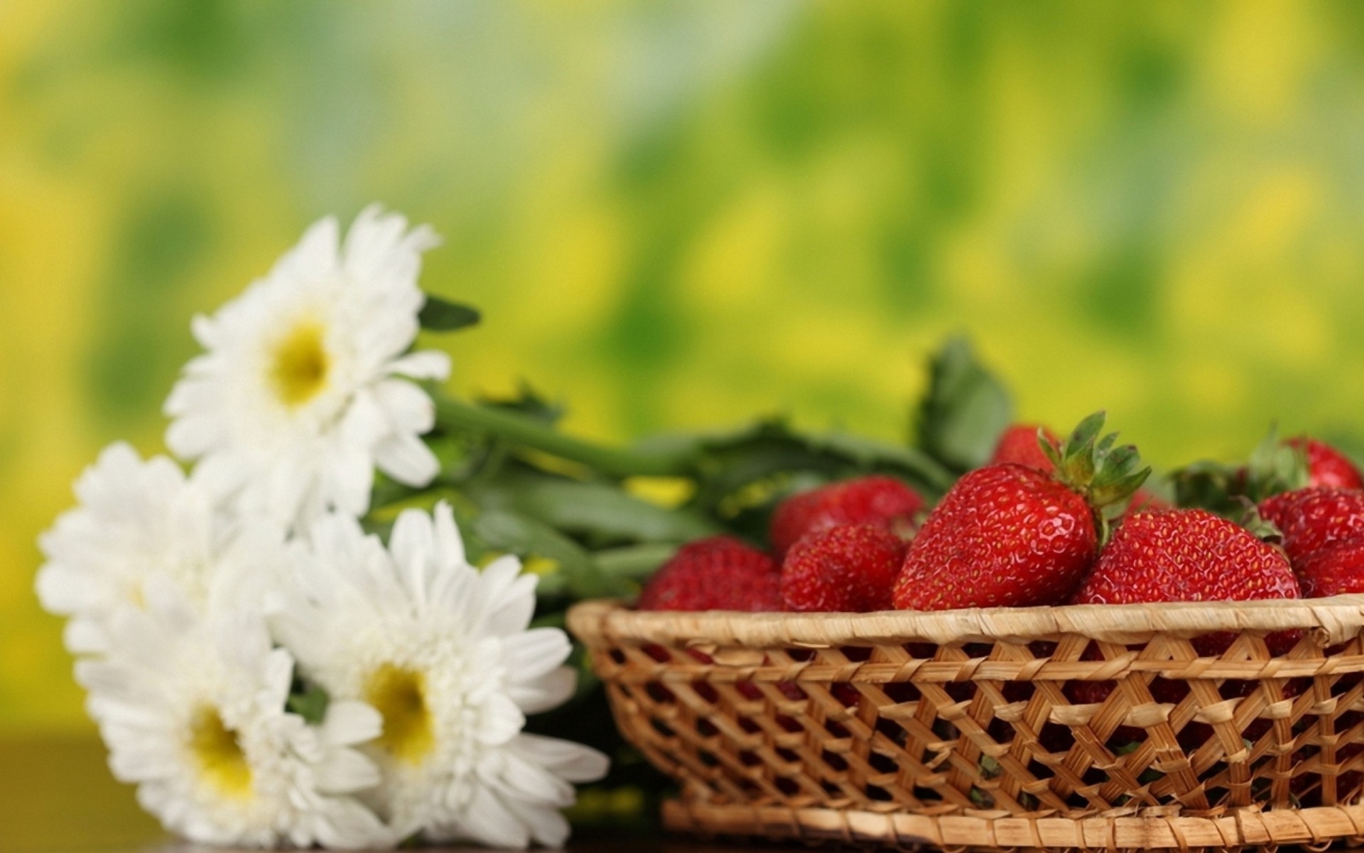 baies fraises shopping fleurs