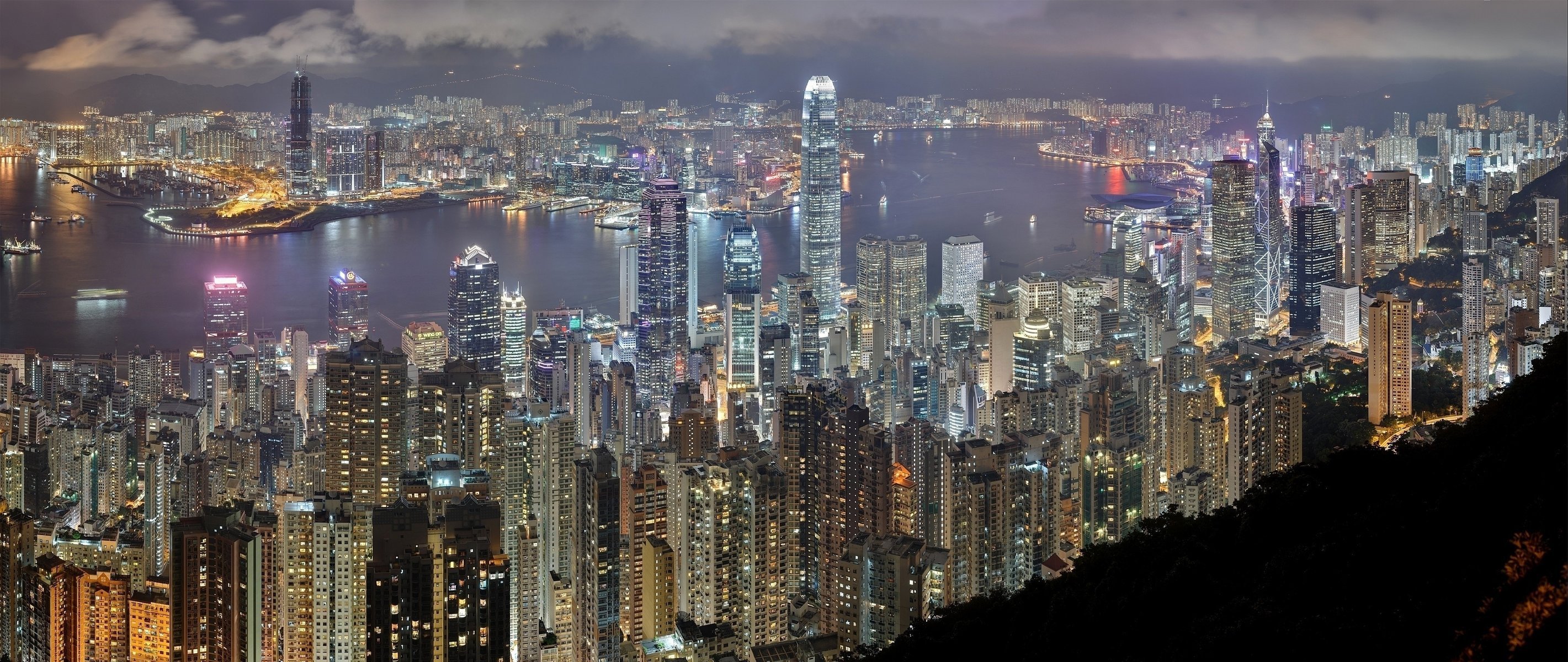 hong kong night building skyscraper