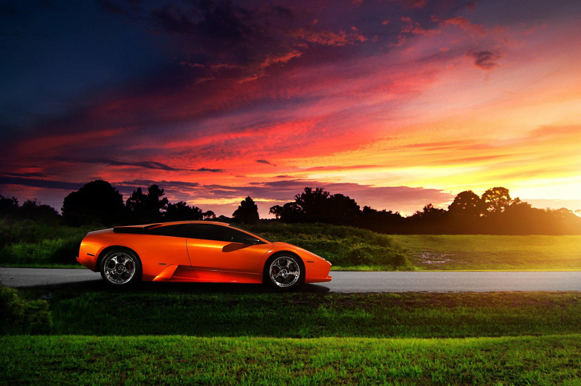 lamborghini murcielago perfil naranja puesta de sol cielo resplandor