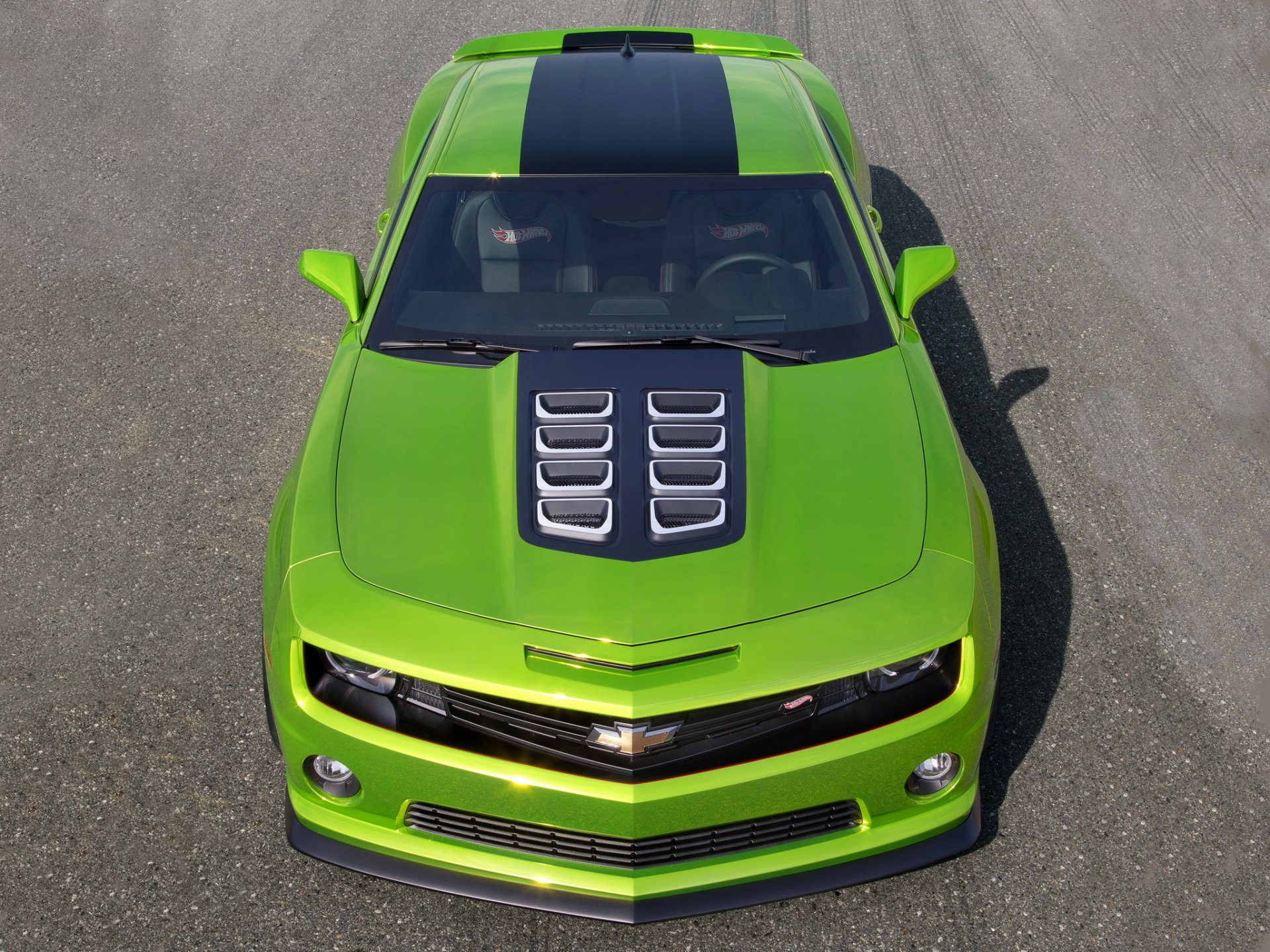 chevrolet camaro hot wheels concept camaro avant vert