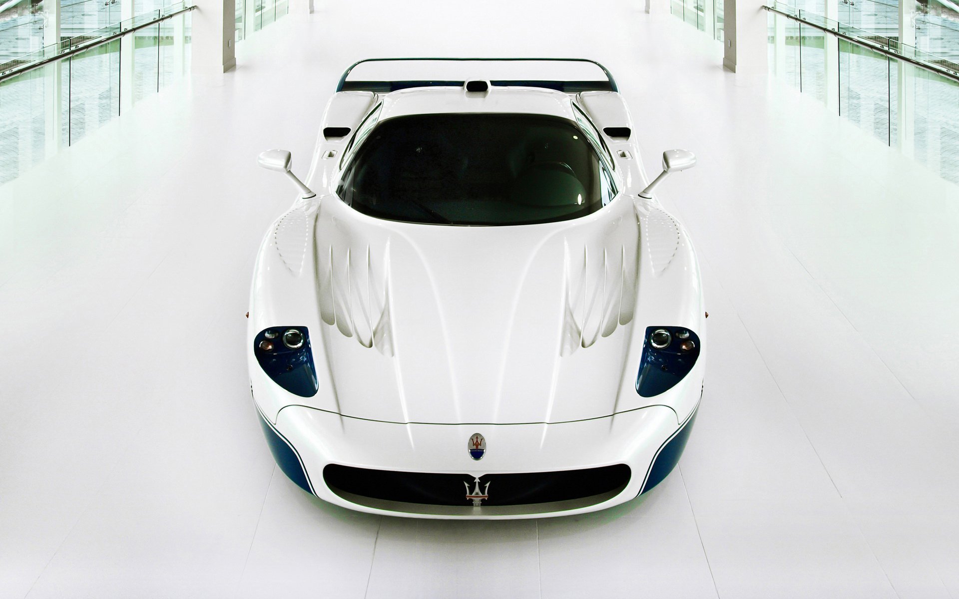 maserati mc12 supercar maserati white