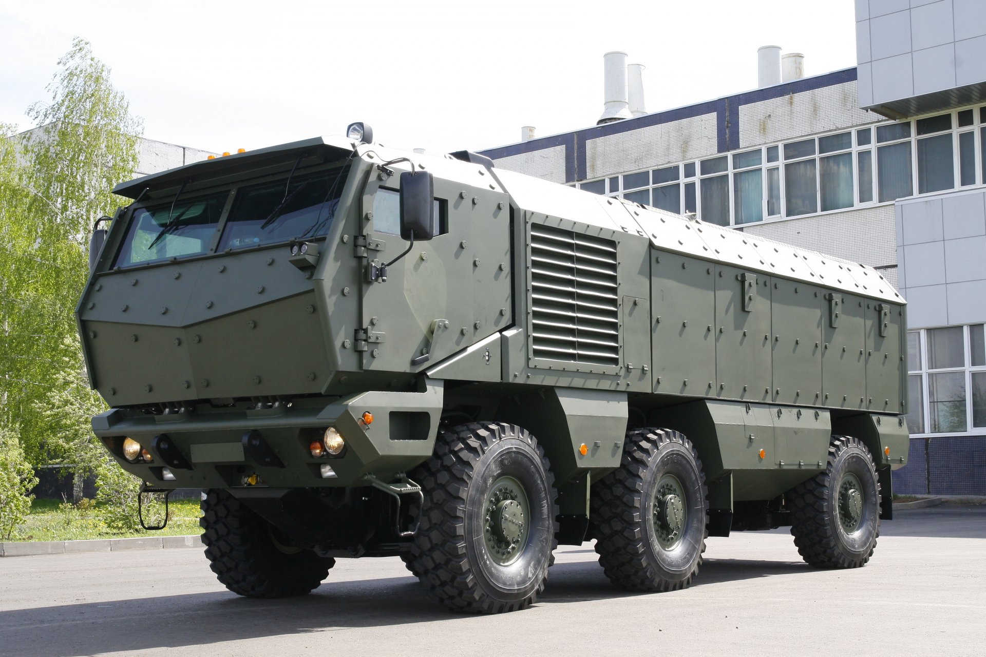 nouveau kamaz typhon exposition soleil fédération de russie russie armée