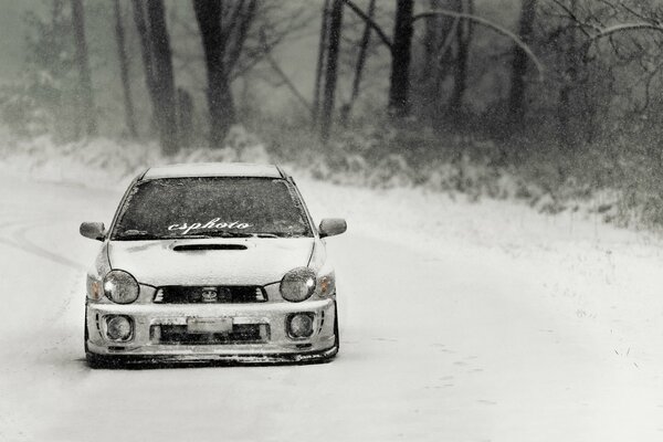 Getuntes Subaru Impreza im Winter