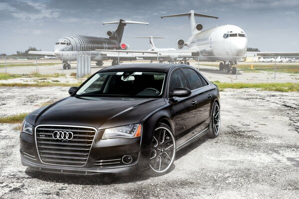 Audi A8 comodo e veloce come in un aereo 9