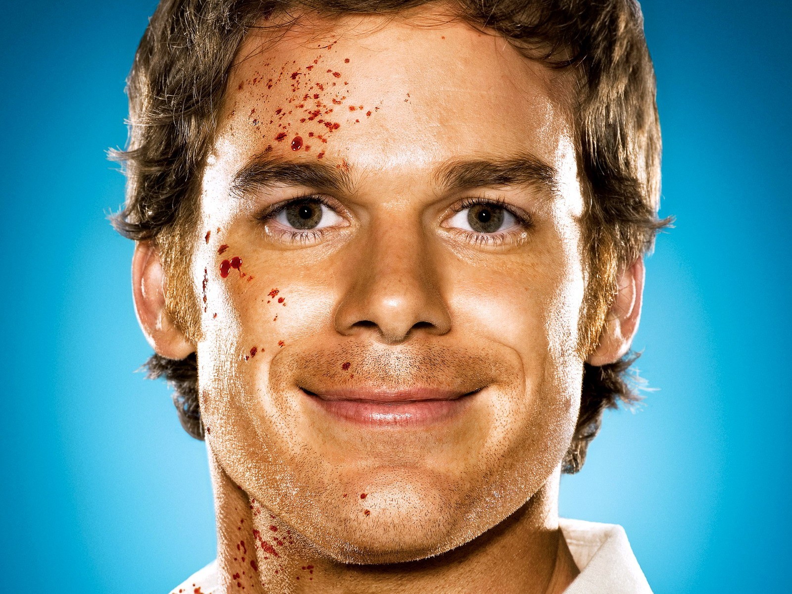 dexter augen blut