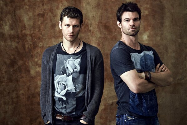 Attori Joseph Morgan e Daniel Gillies