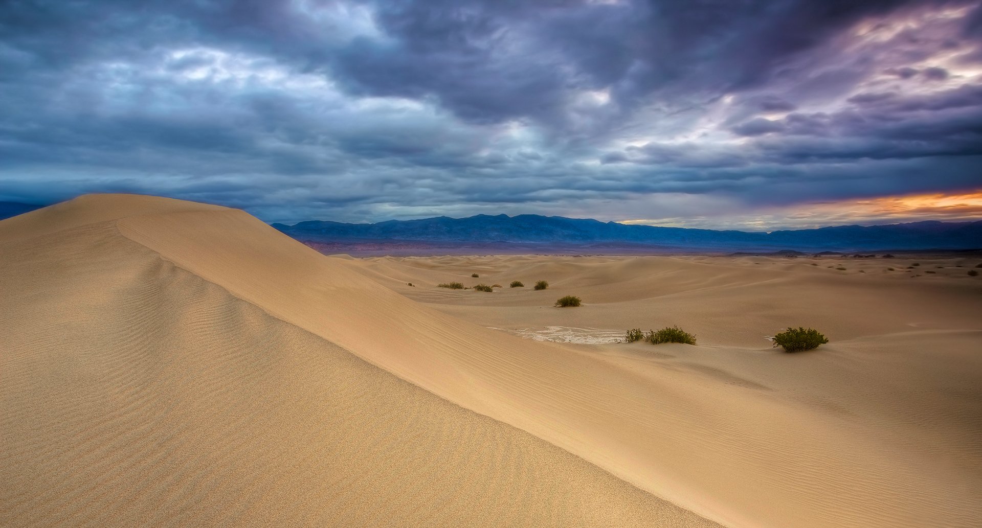 widescreen landscape desert sand sky photo