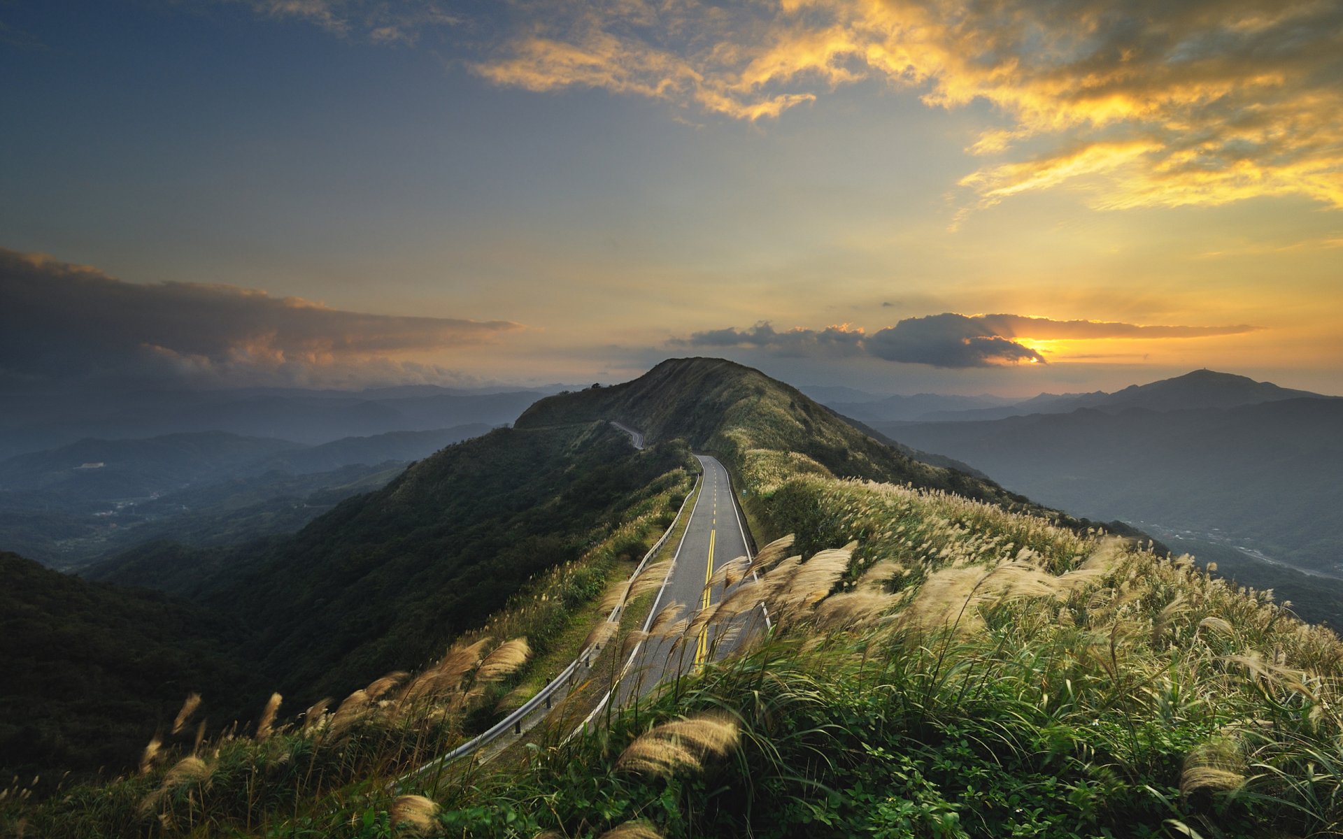 paysage chine collines herbe route vue endroits routes ciel vent montagnes