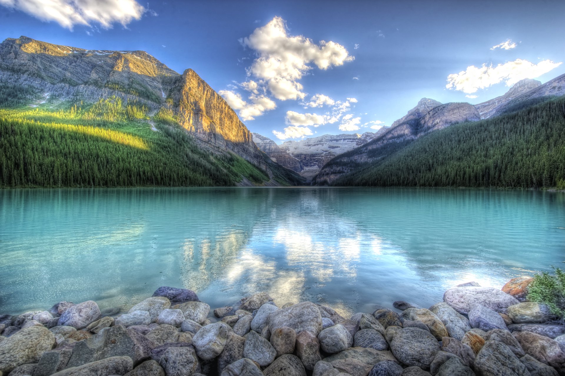 lago montañas bosque cielo piedras