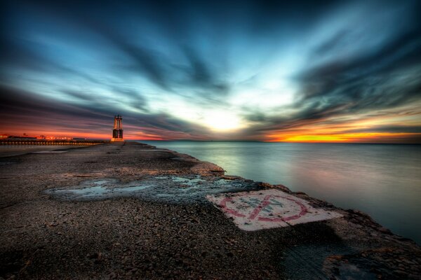 Mesmerizing and relaxing sunset over the harbor