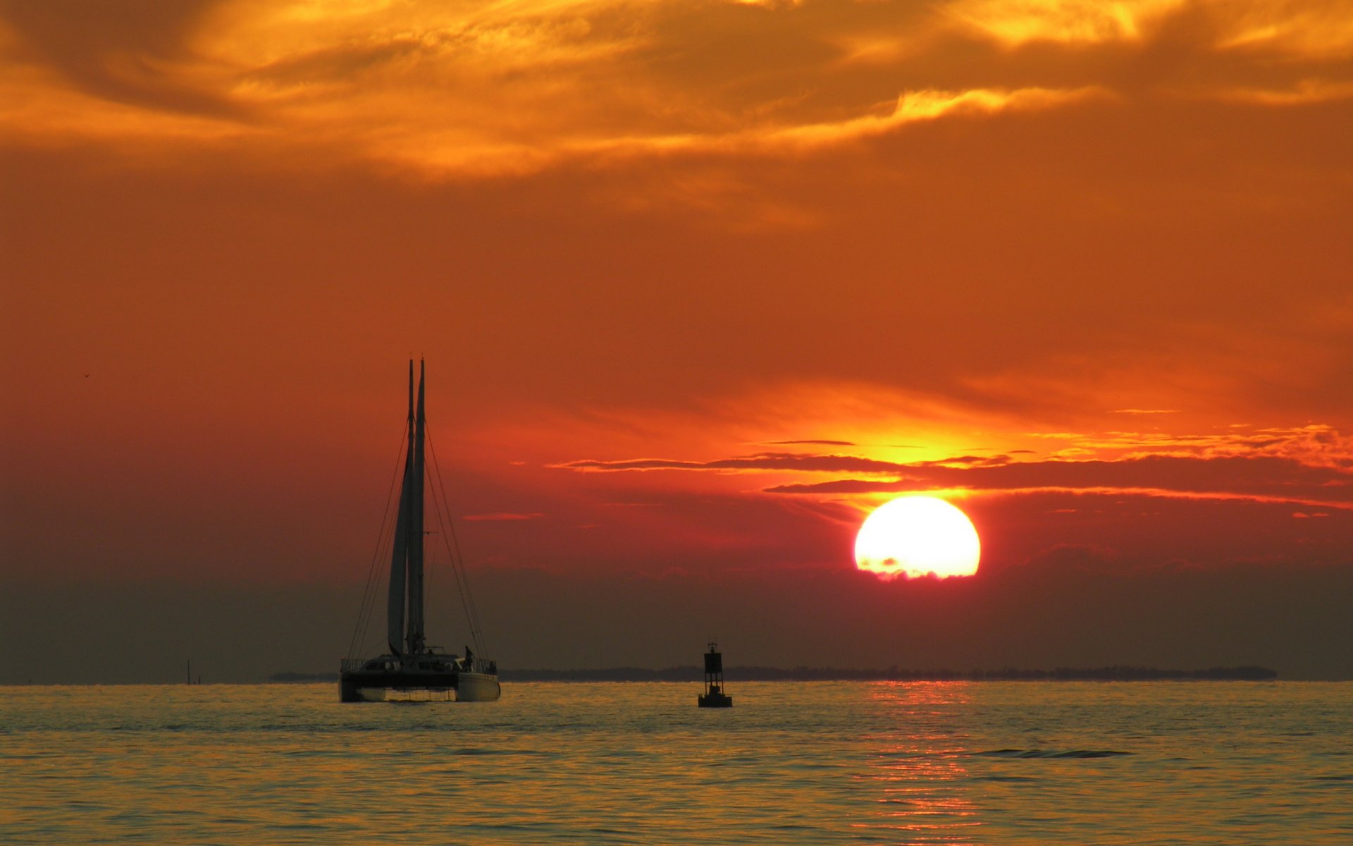 sonnenuntergang katamaran boje