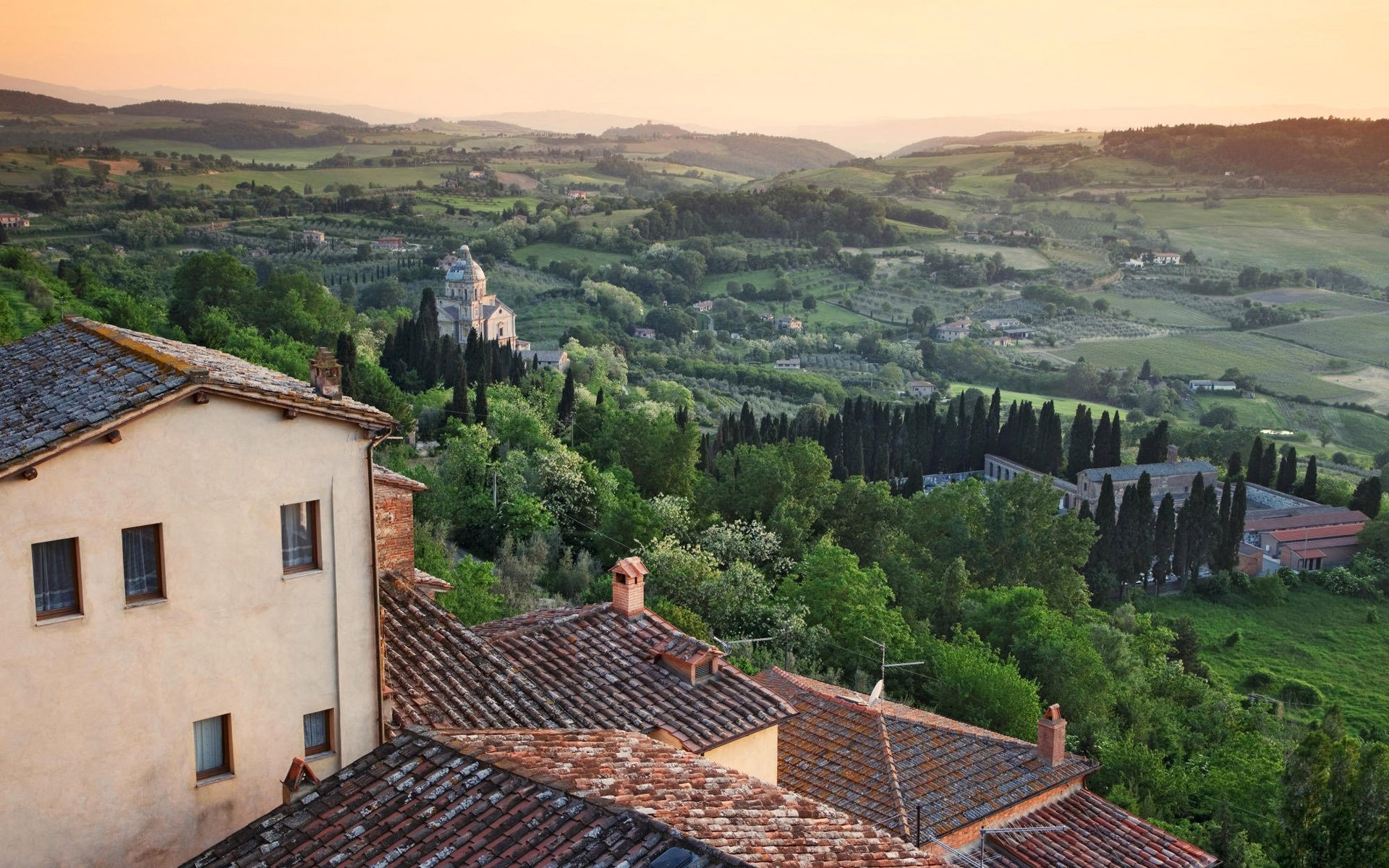 italy of the field house sunset