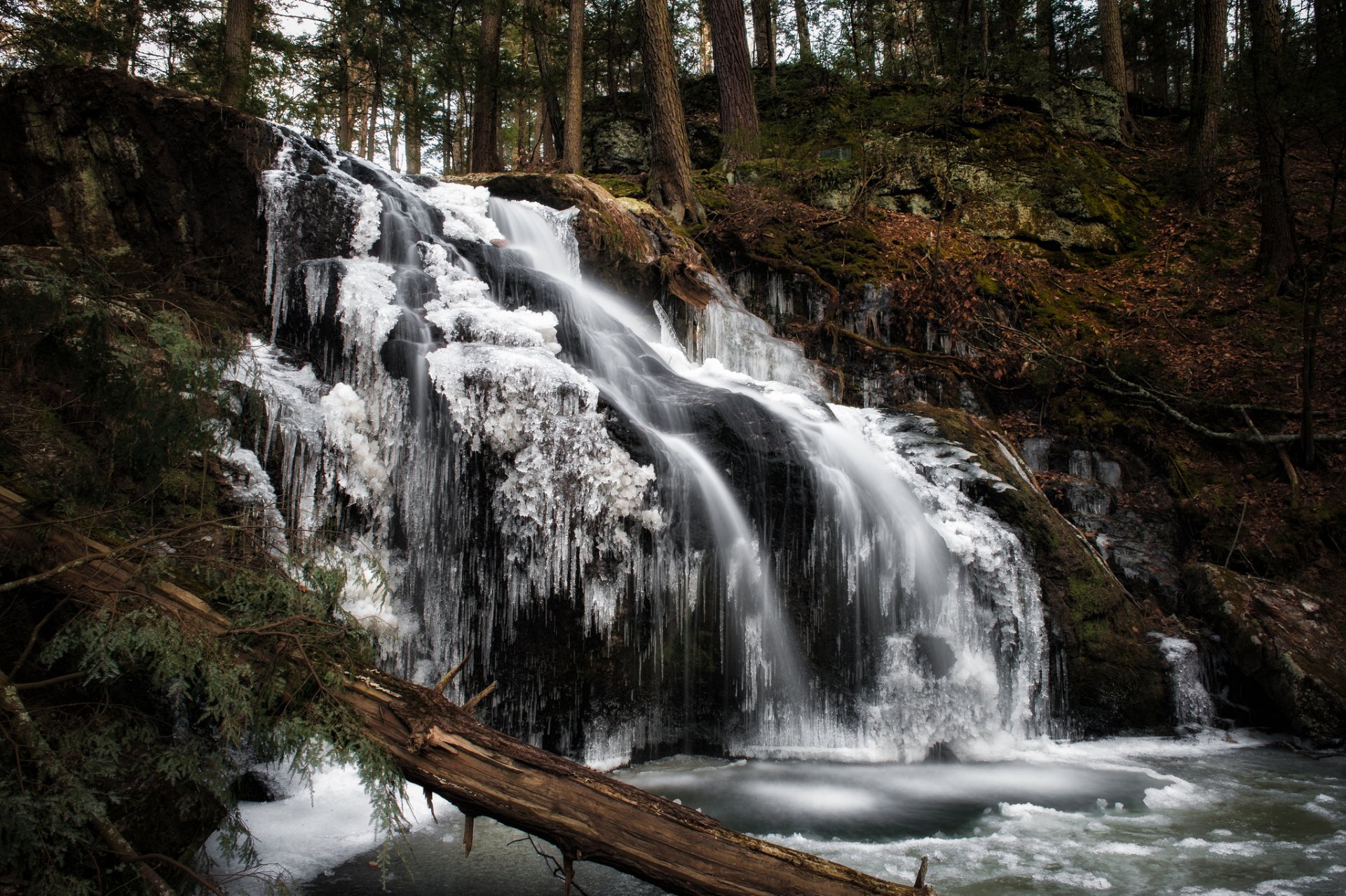 nonnewaug falls woodbury connecticut waterfall forest winter