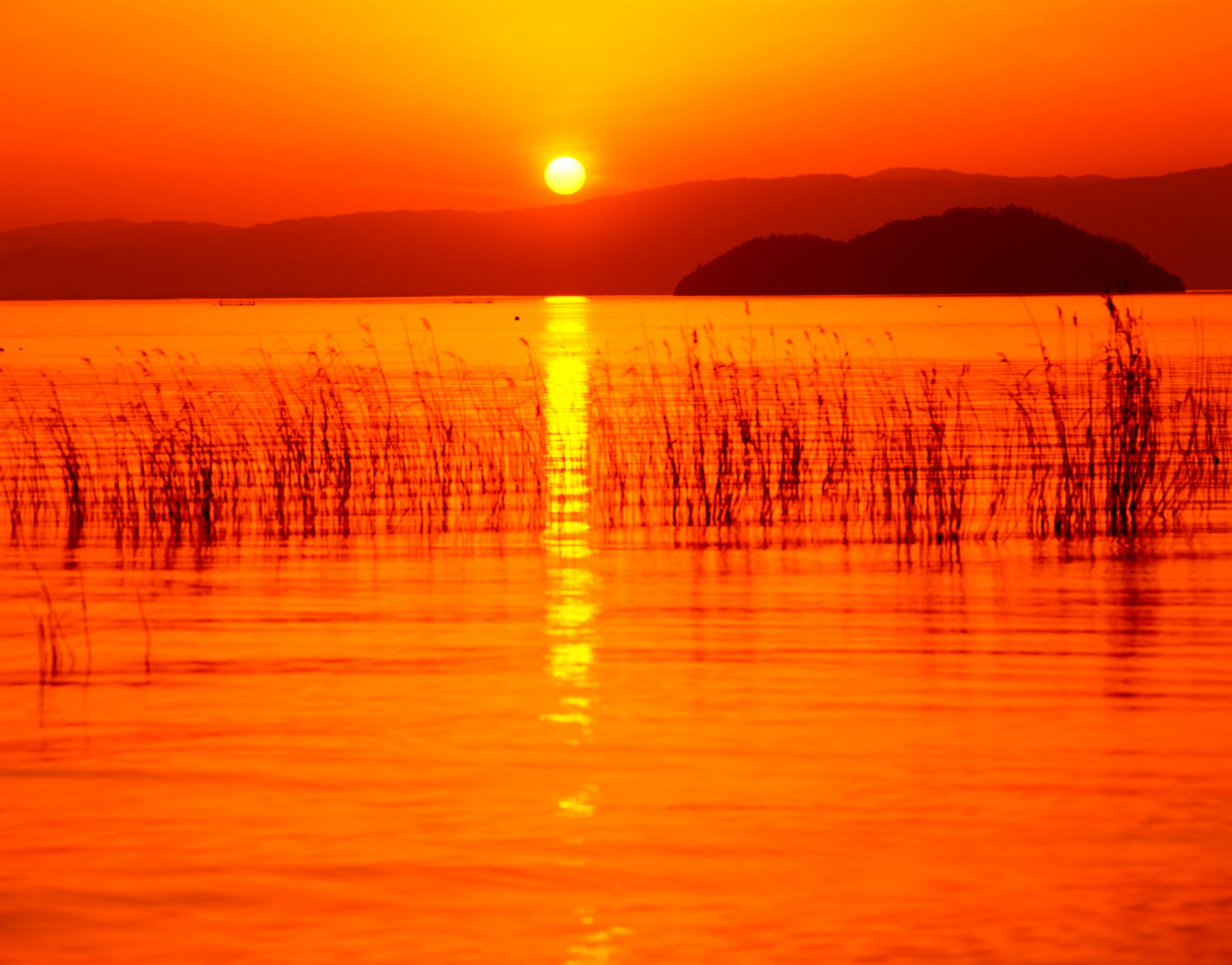 cielo sole tramonto lago montagne