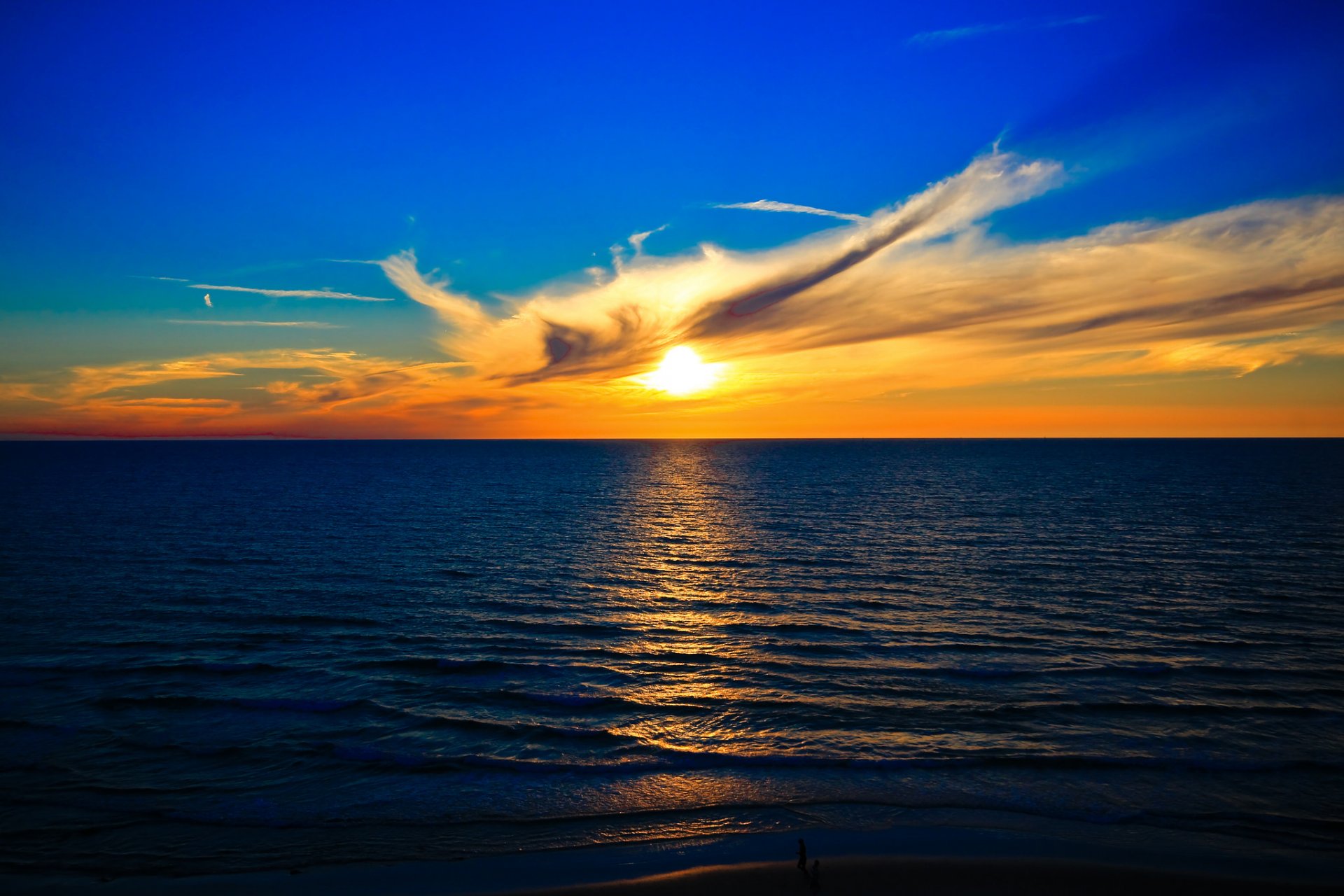 ciel nuages soleil coucher de soleil mer horizon