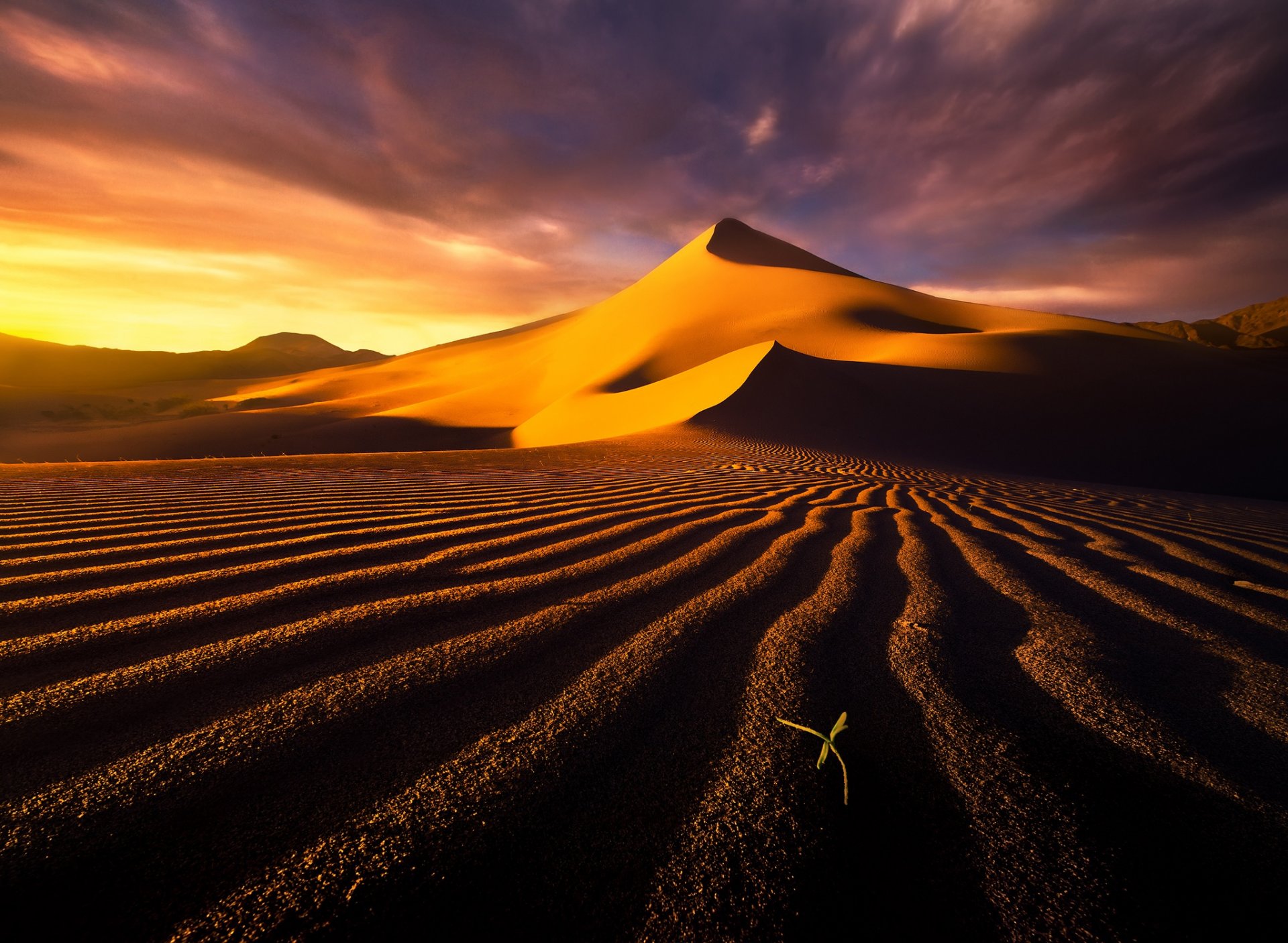 désert barkhans dunes sable ciel nuages