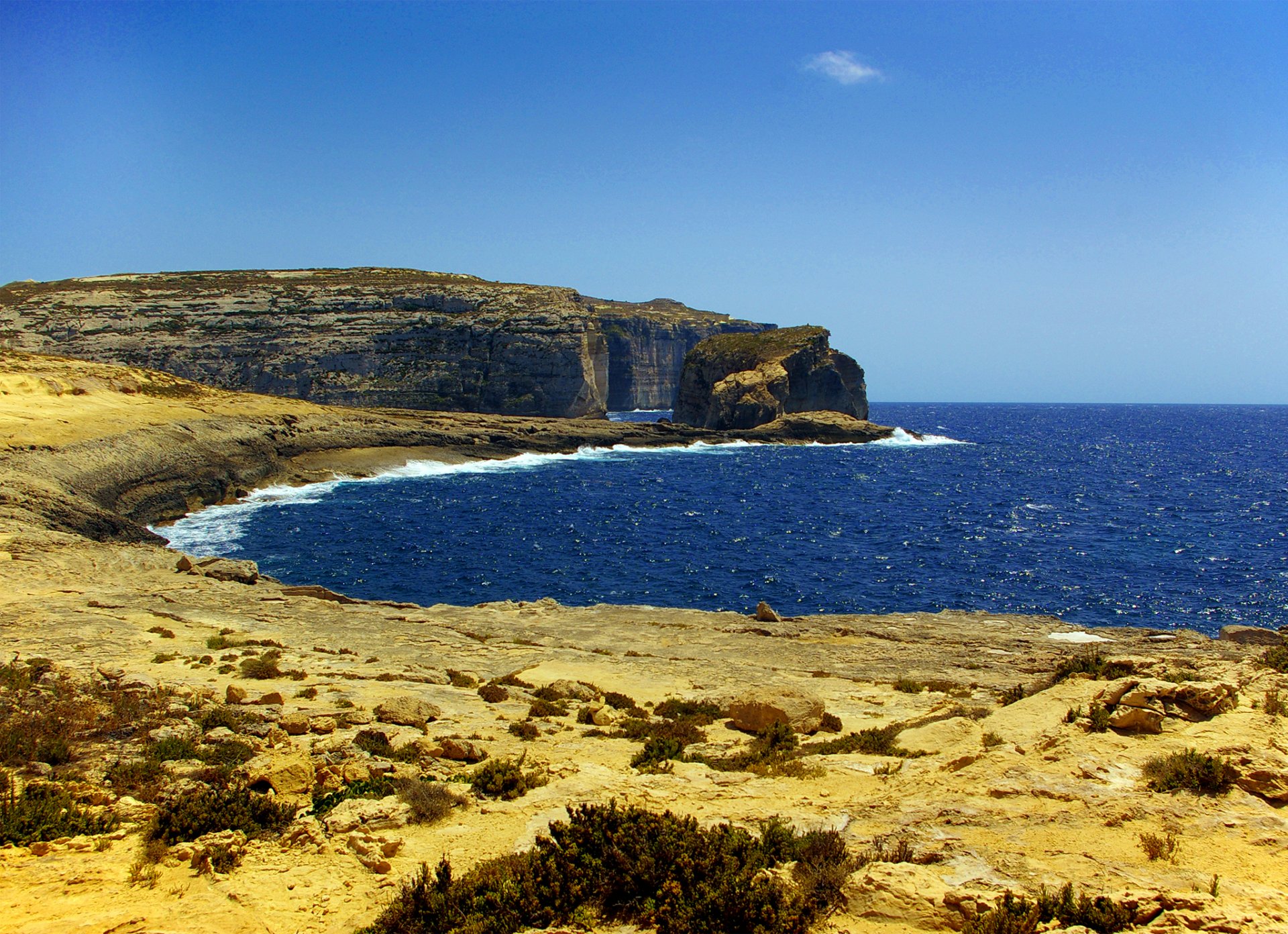 gozo malta niebo morze skały