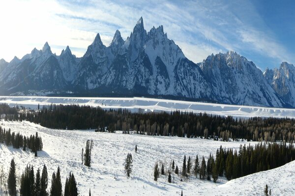 Snow park on the background of high mountains