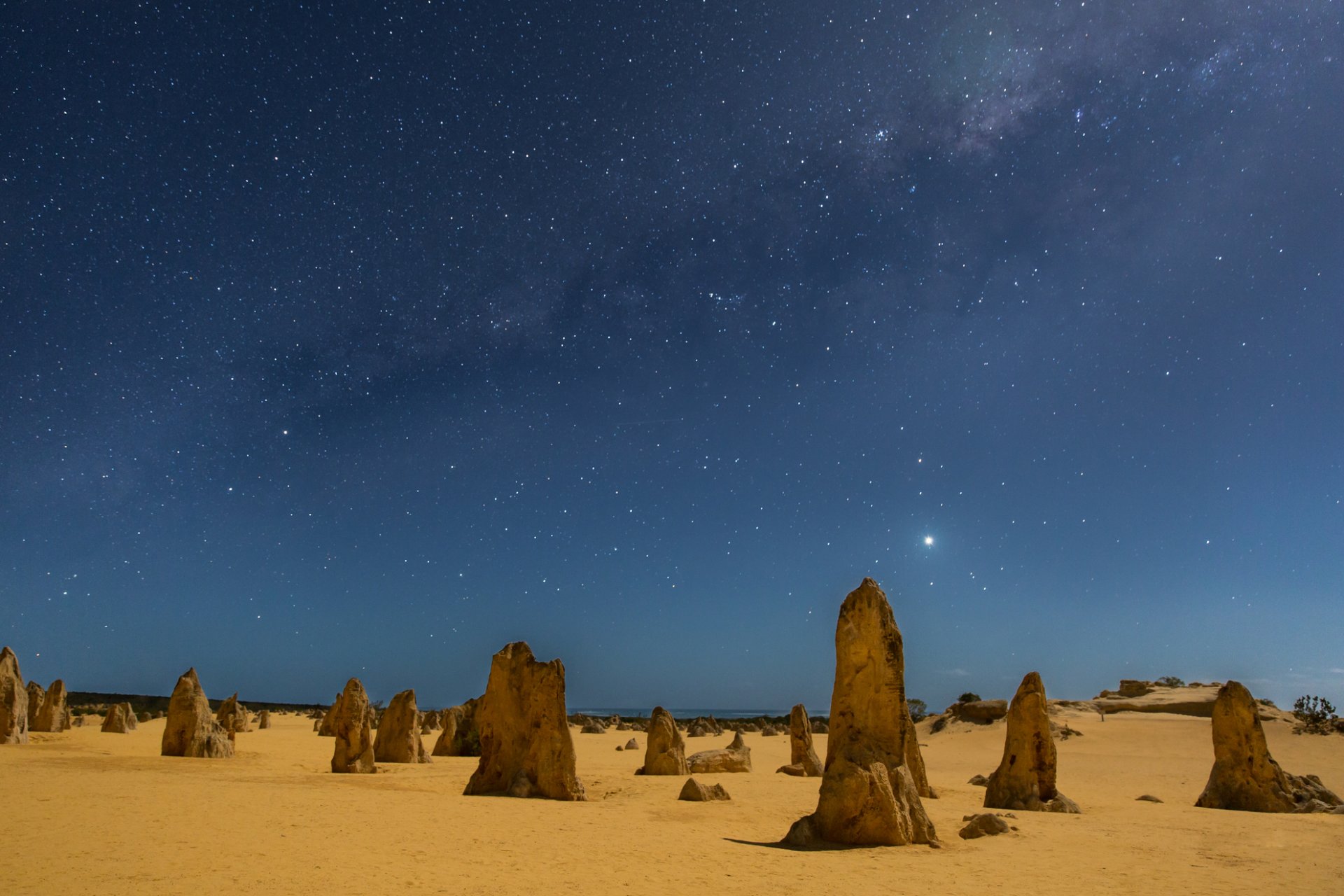 milchstraße sand sterne nacht säulen nambunga national park australien western australia nambunga national park