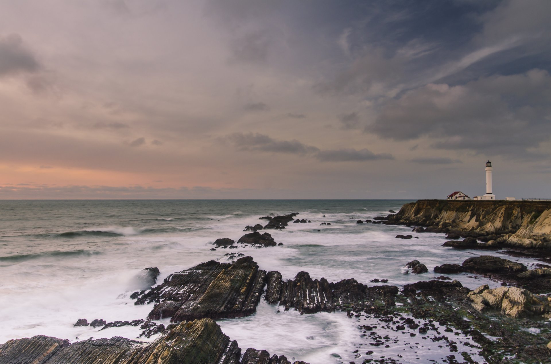 point arena faro california costa del pacifico highway rocks rocks sonoma county wine country flumeville isa oceano faro rocce