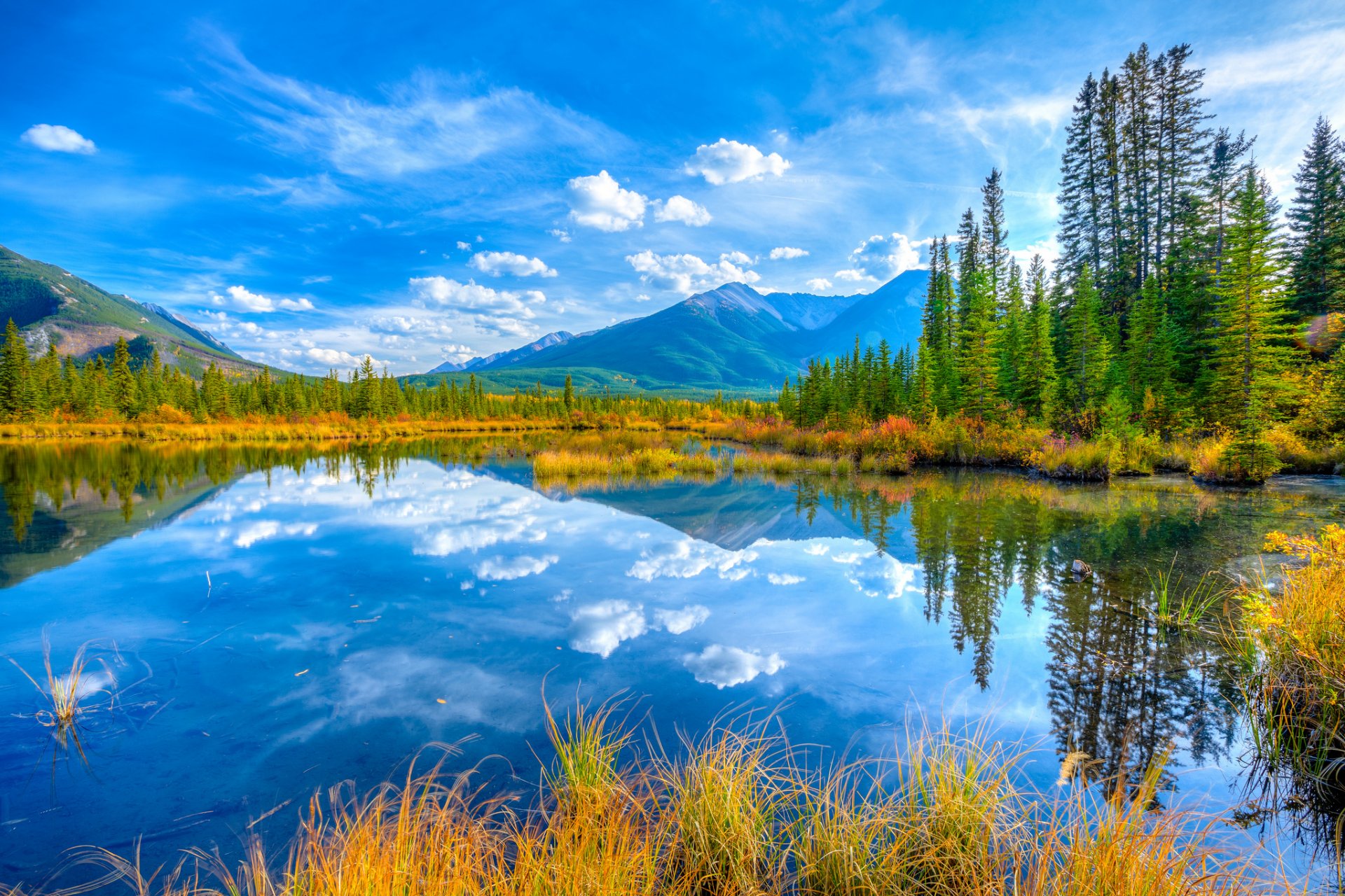 minnewanka lake banff national park albert canada mountain lake tree sky autumn