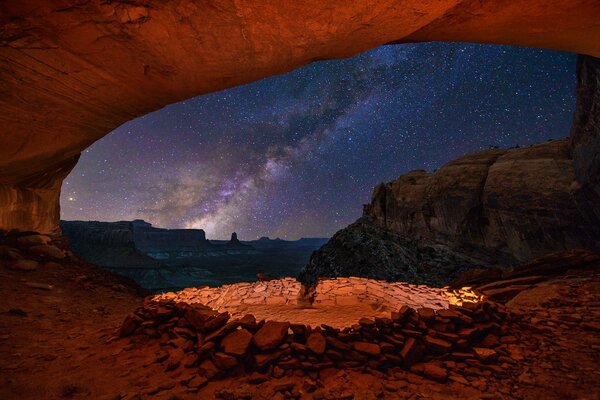 Vista da un altro pianeta, stelle nel cielo