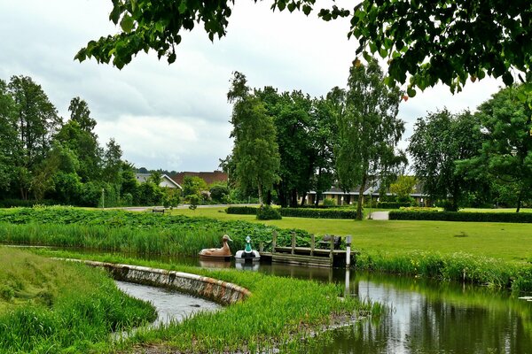 Tolle Fotos von der Landschaft am Teich