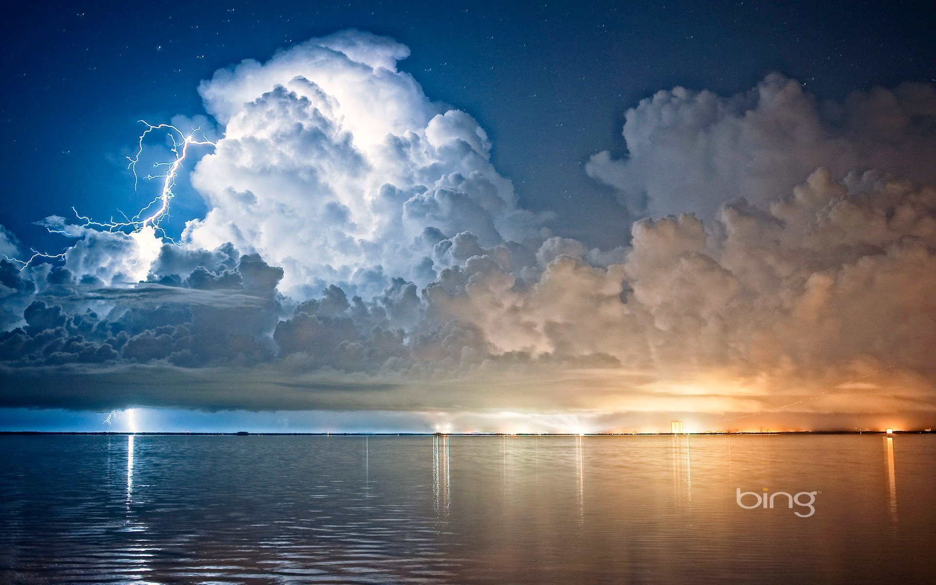 cap canaveral floride états-unis ciel nuages foudre élément