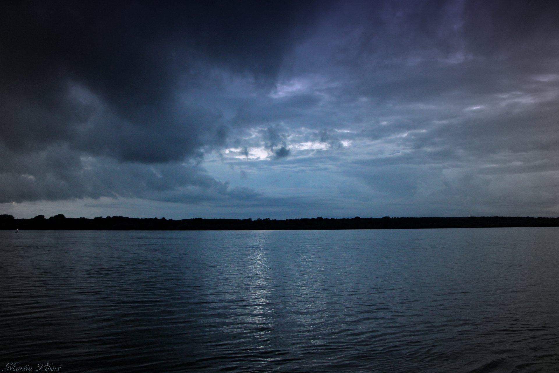 night river water moonlight