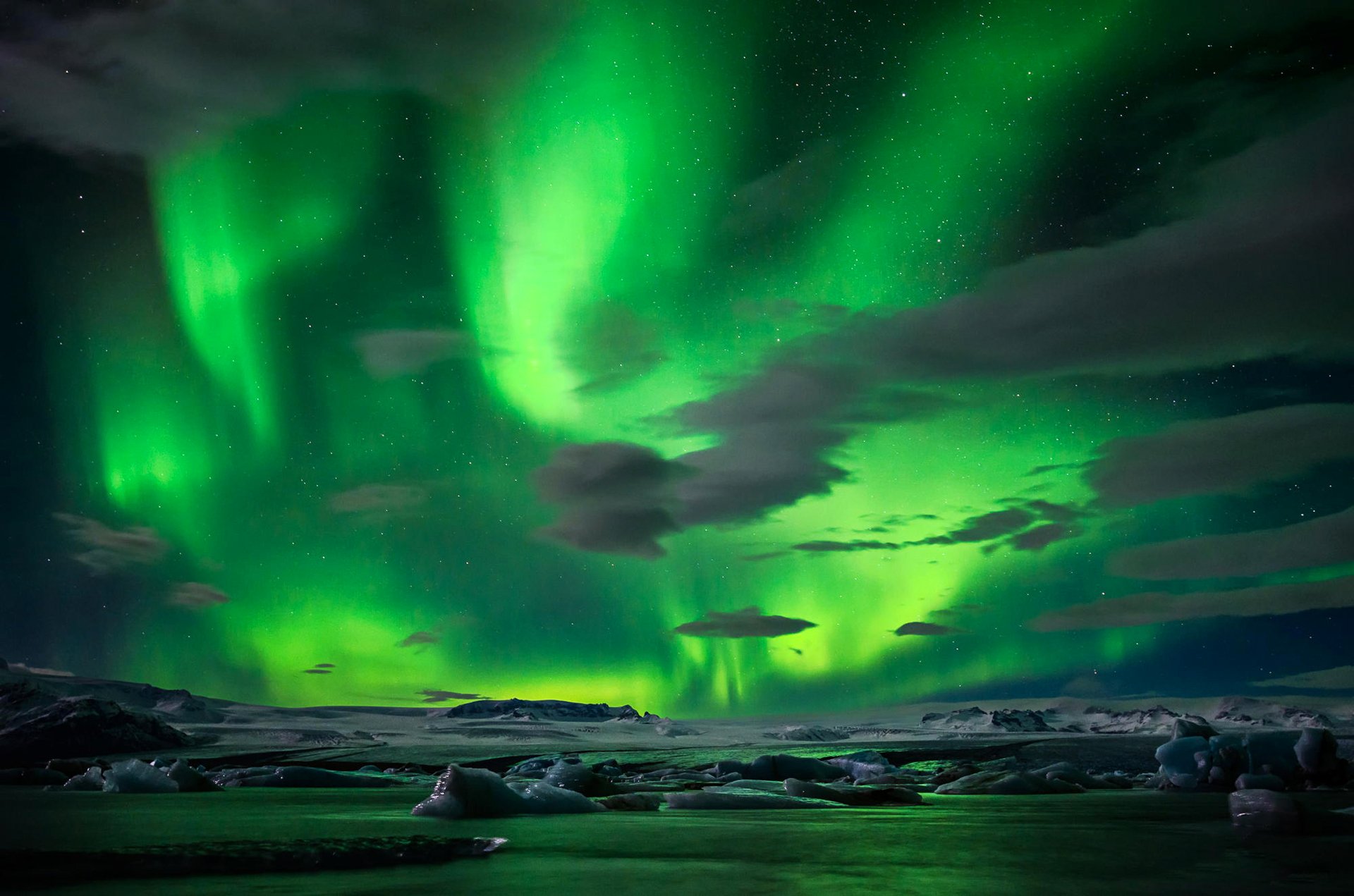 ciel étoiles aurores boréales nuit glace hiver torosses