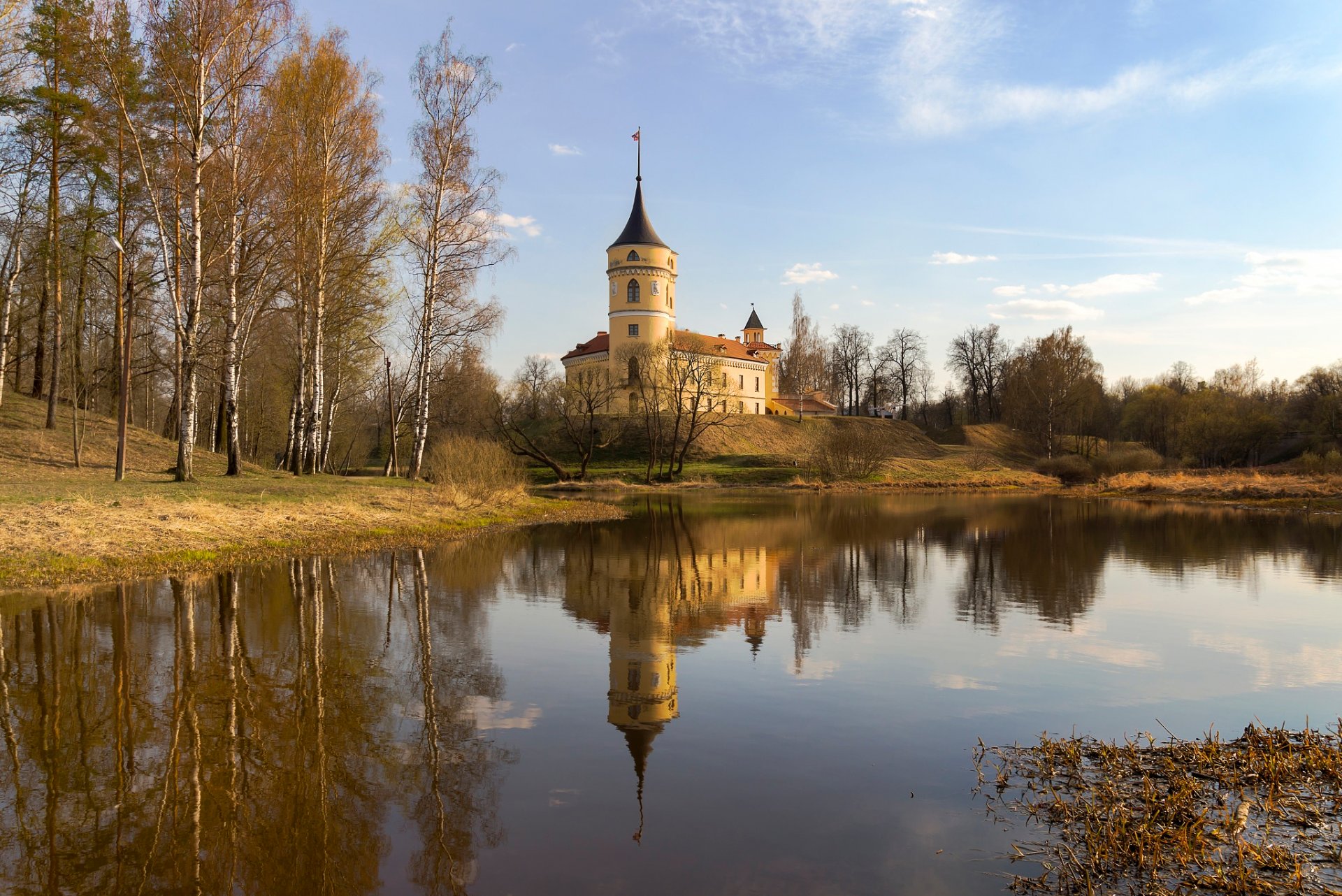 pavlovsk castillo primavera reflexión