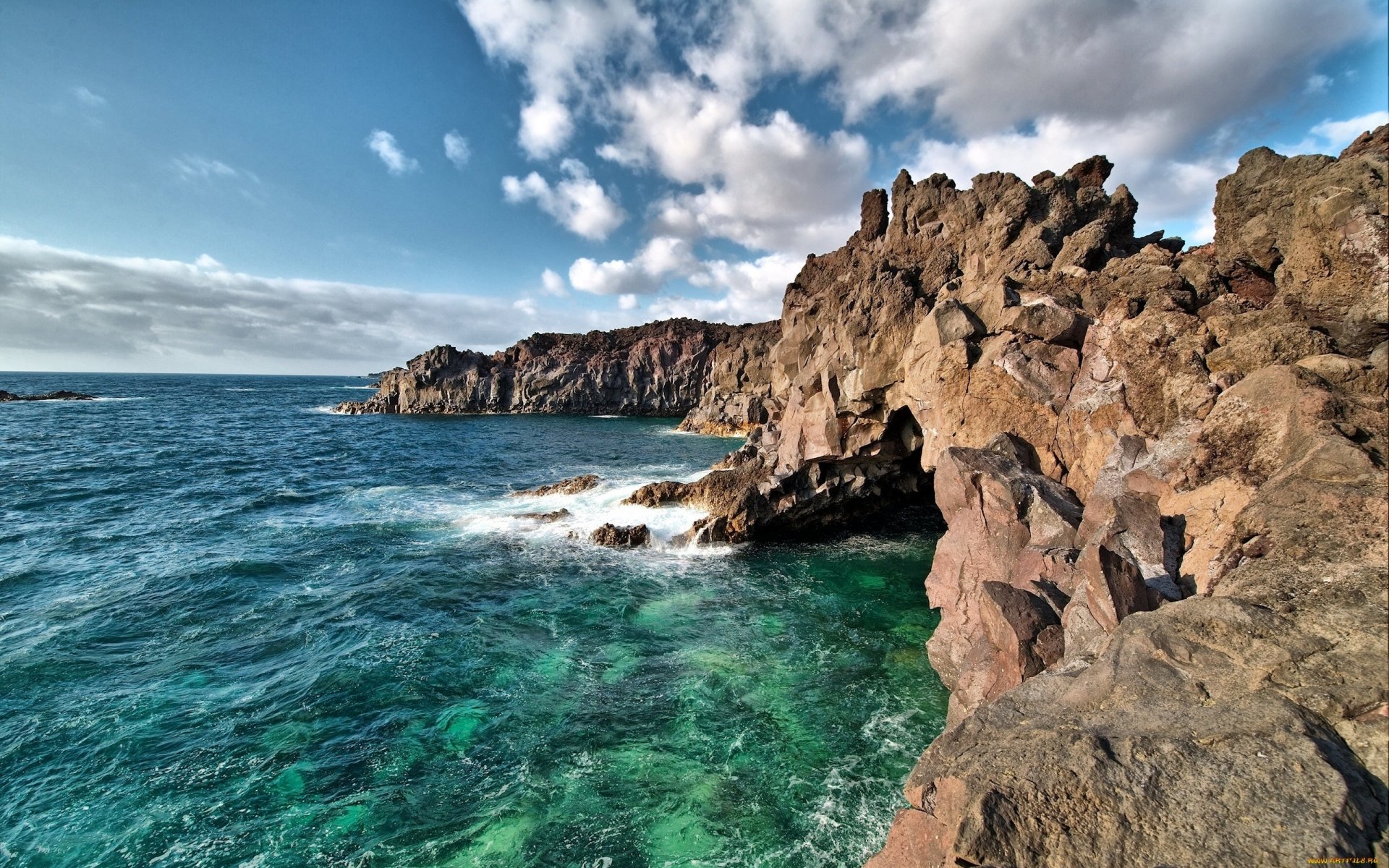 wybrzeże chmury niebo morze ocean