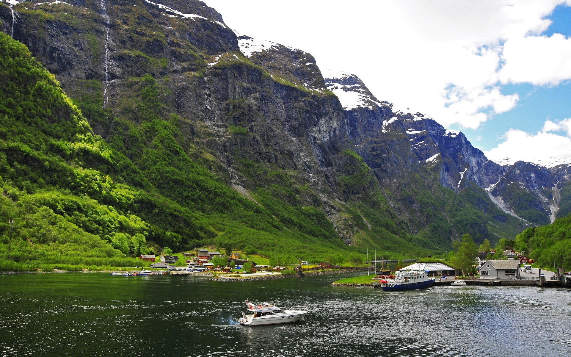 noruega montañas nieve naturaleza casas