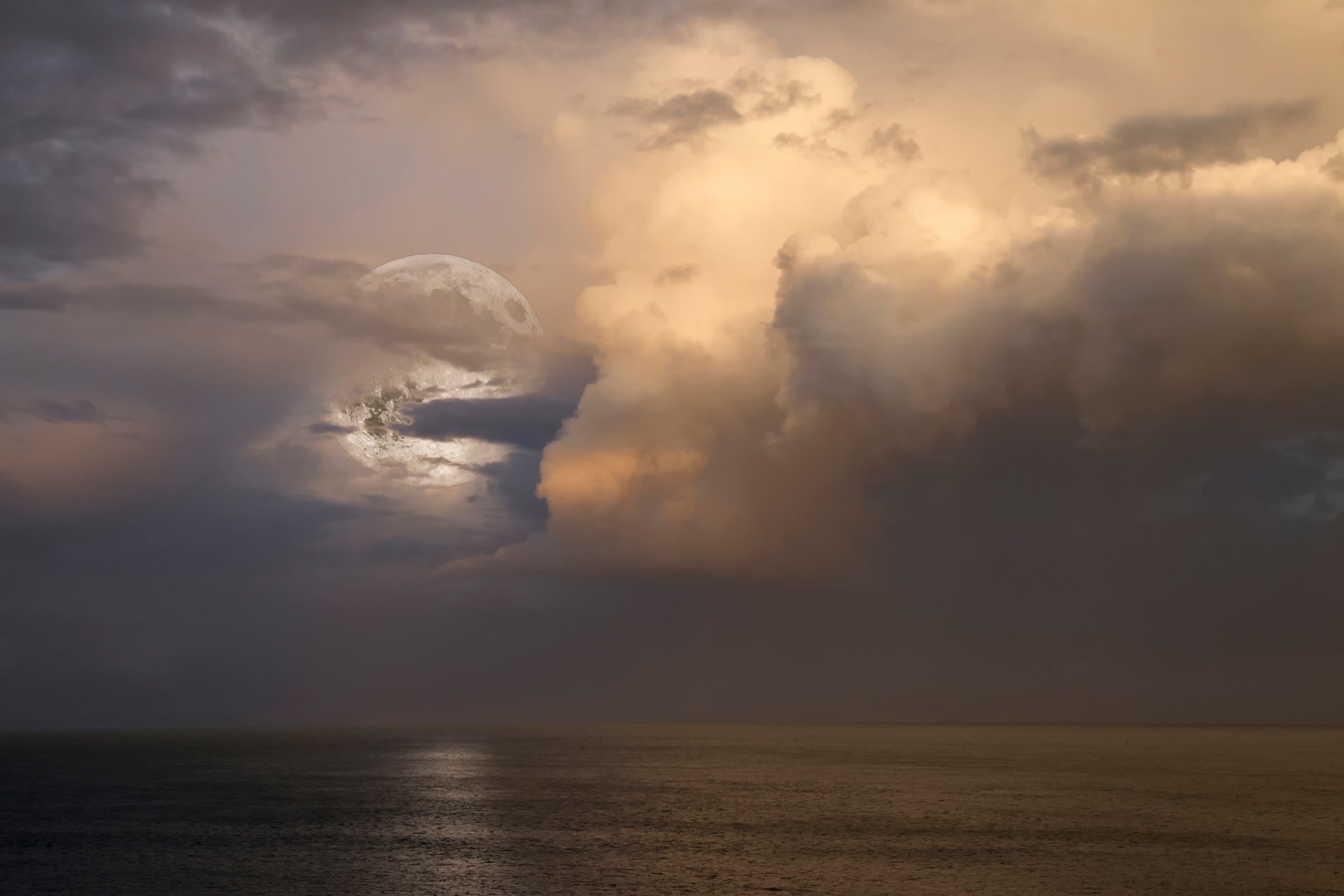 vollmond meer wellen horizont mond