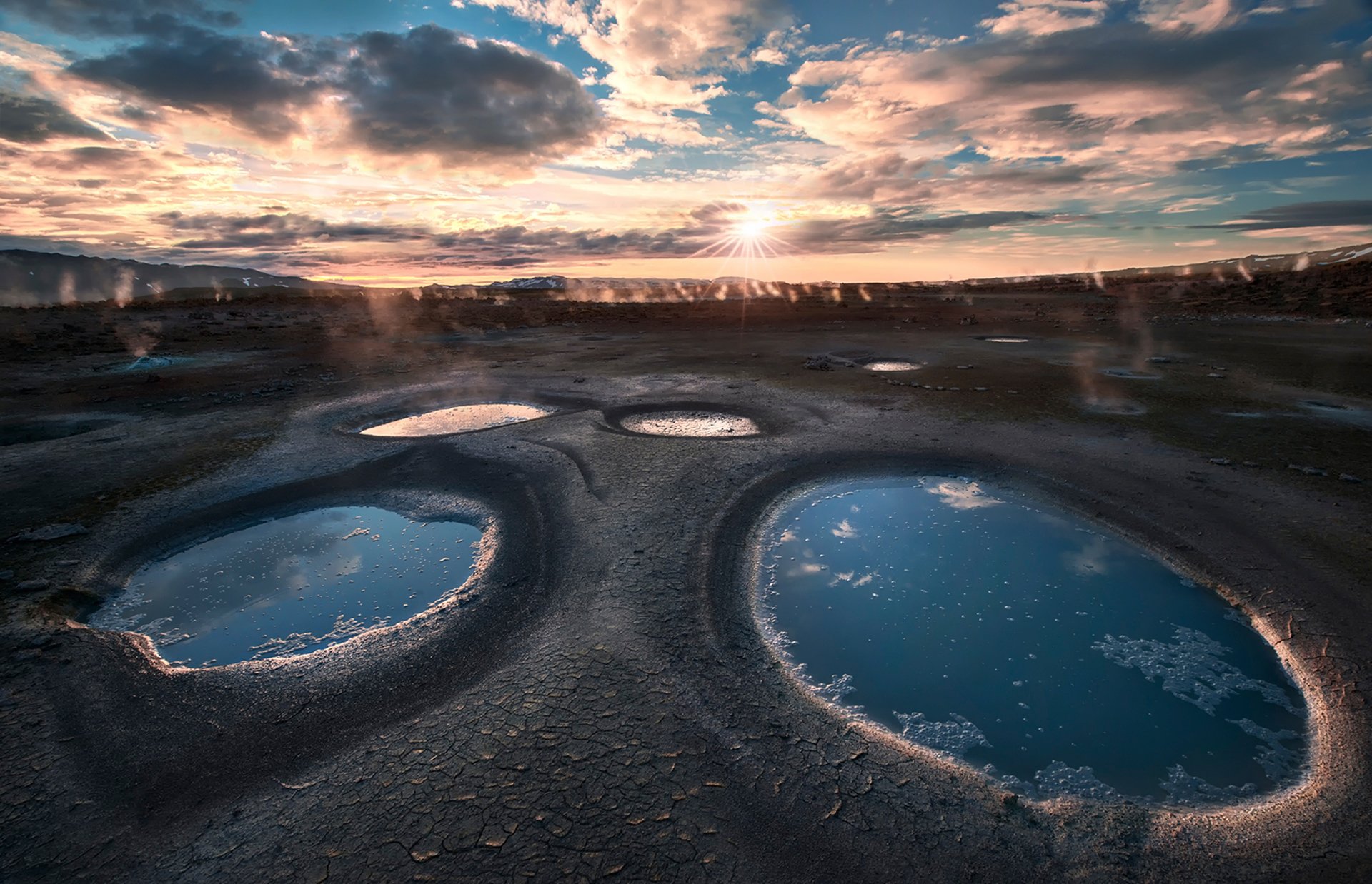 islandia gejzery słońce