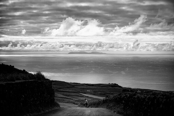 Black and white photo of the seascape