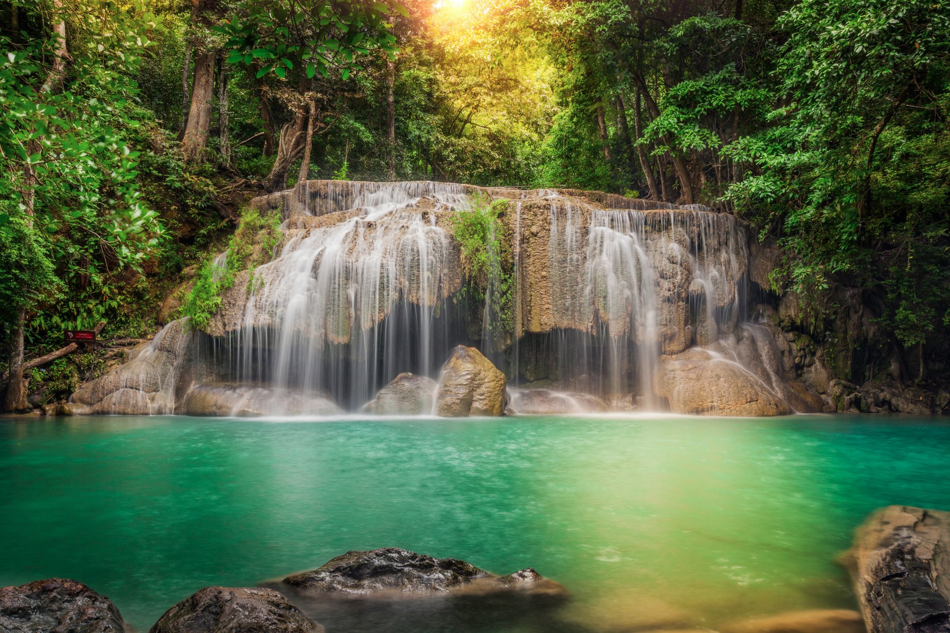 tailandia bosque selva río cascada cascada corriente árboles piedras procesamiento