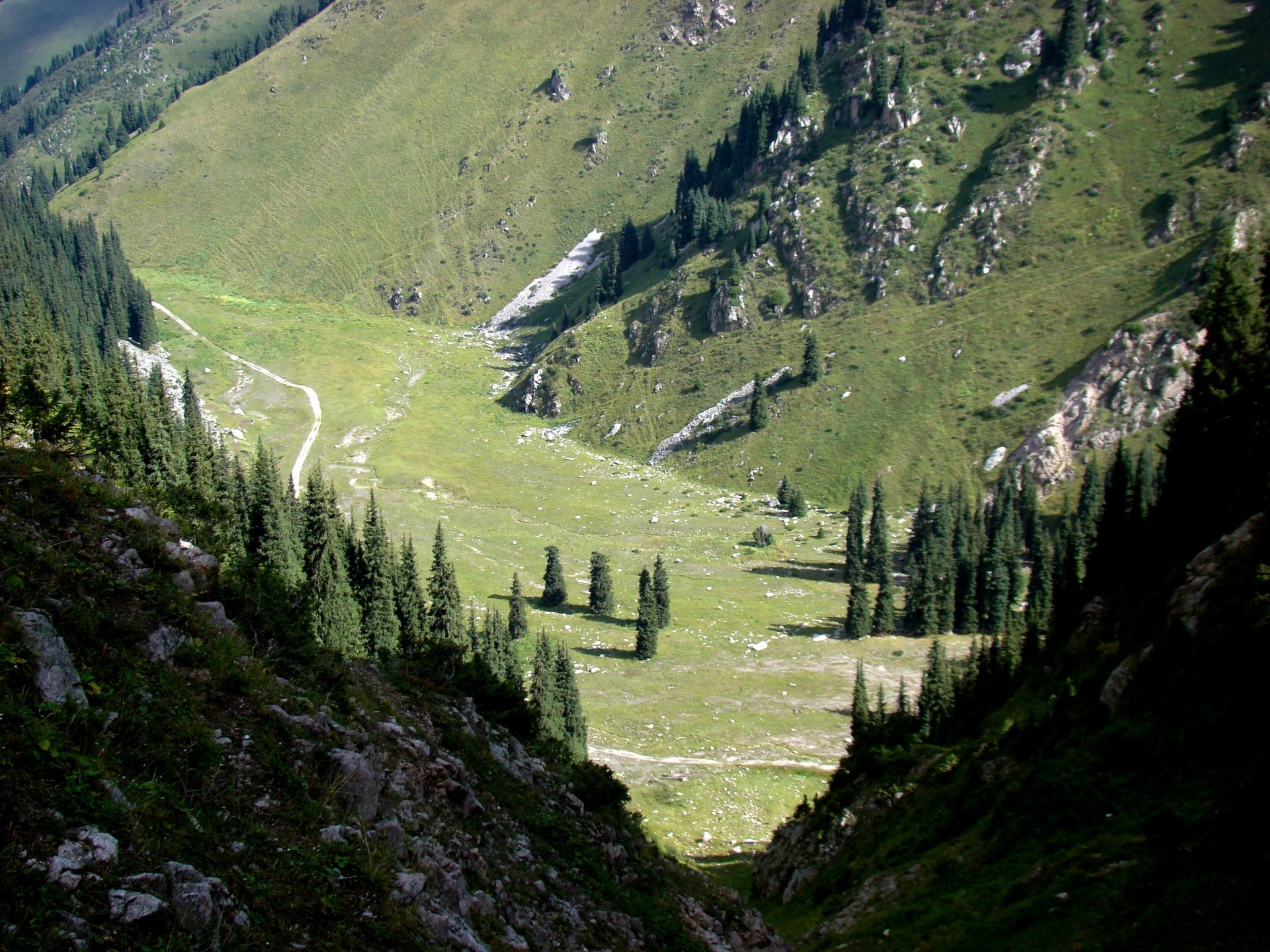 góry wąwóz księżycowa polana kazachstan