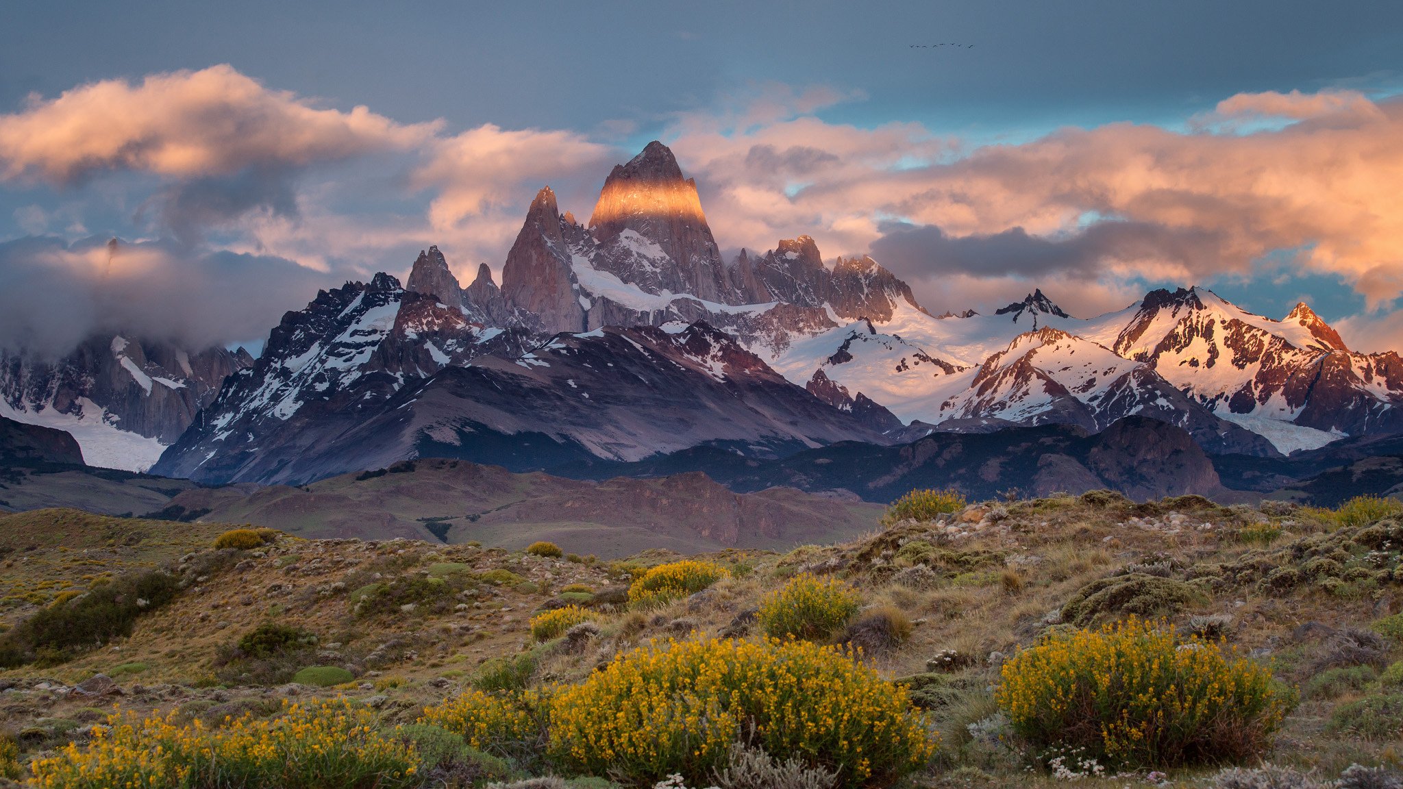 argentina chile frontera patagonia desierto de monte monte fitz roy