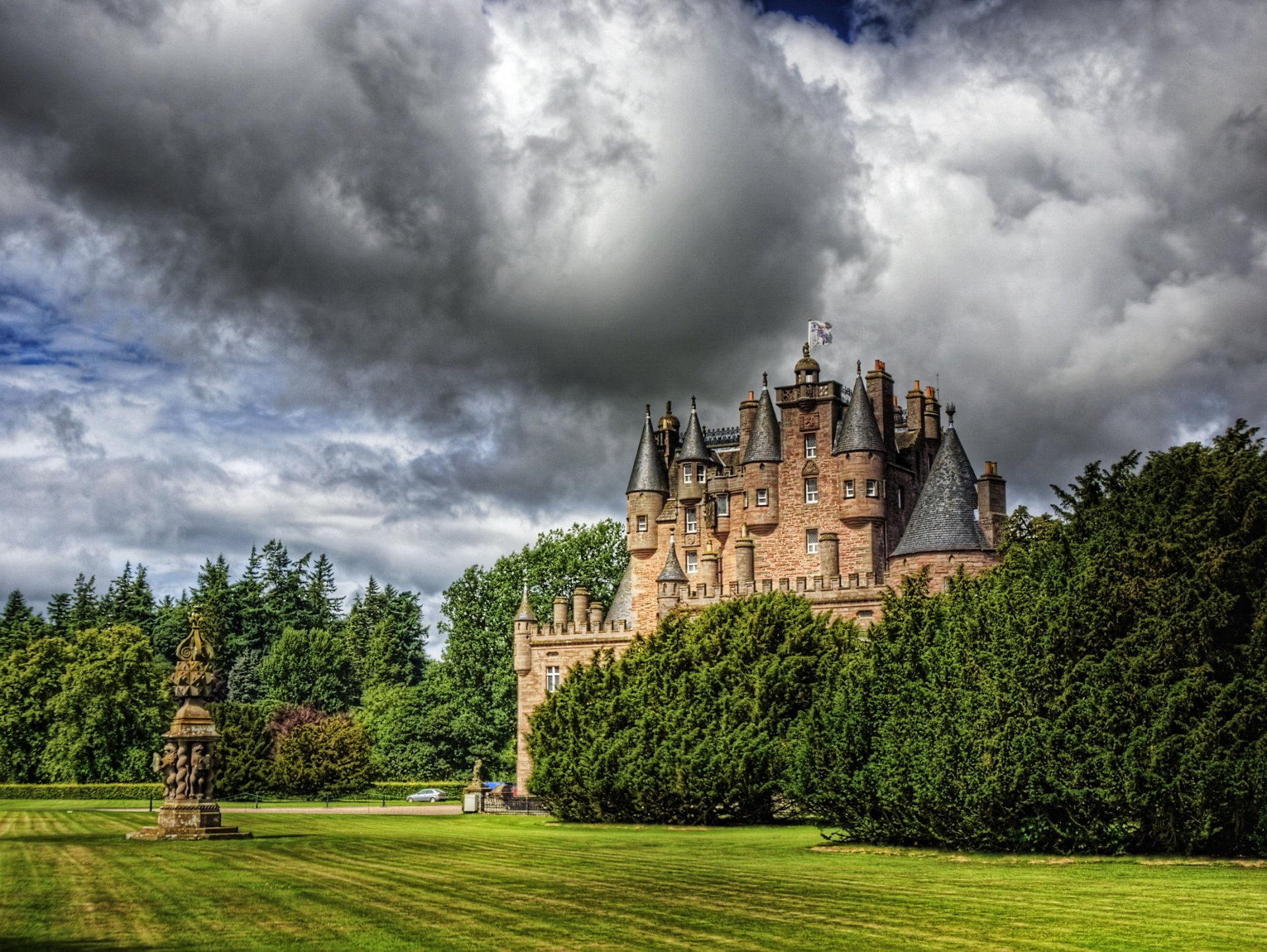 château écosse glamis pelouse nuages hdr ville photo