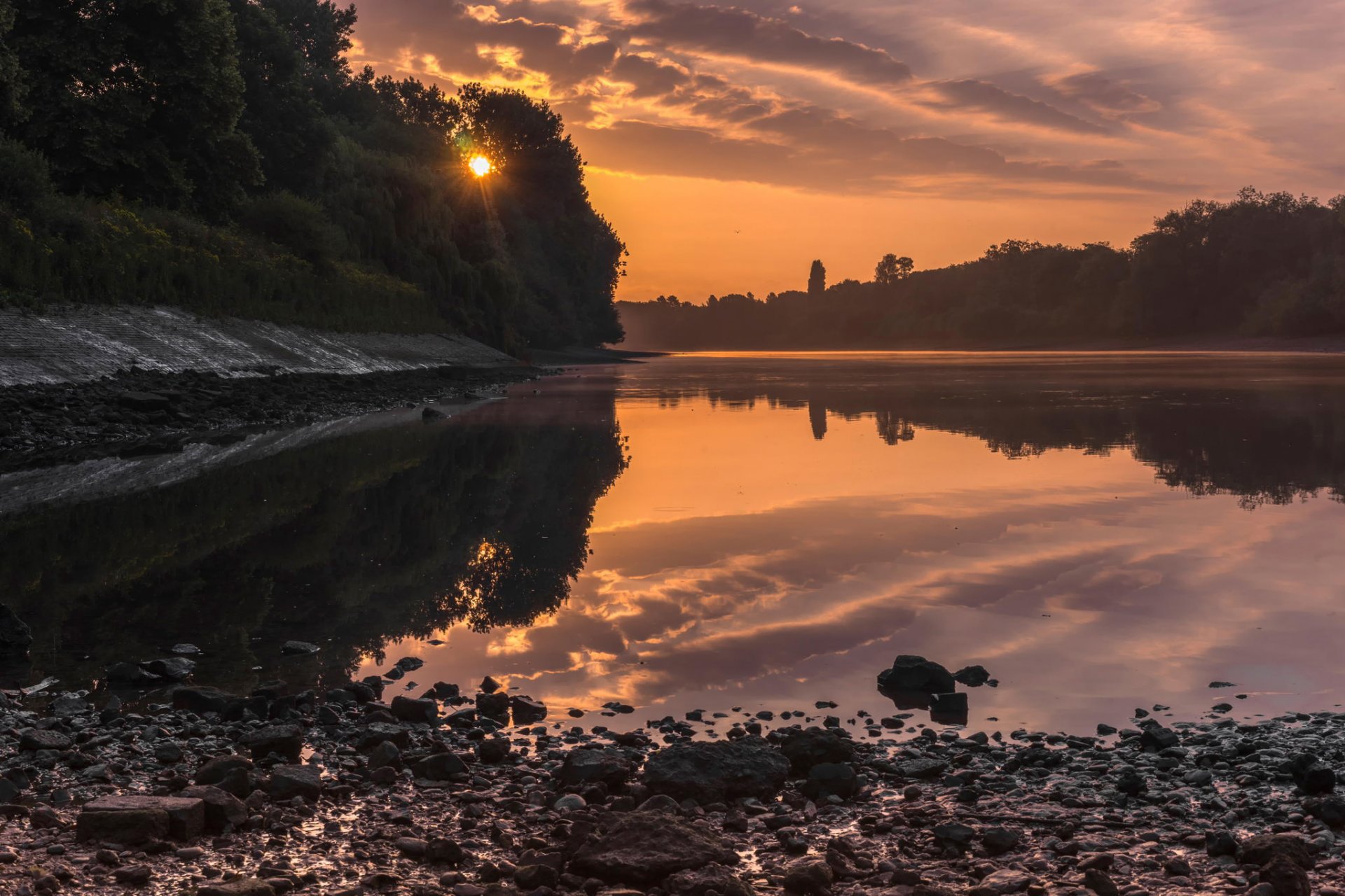 fiume riva sole