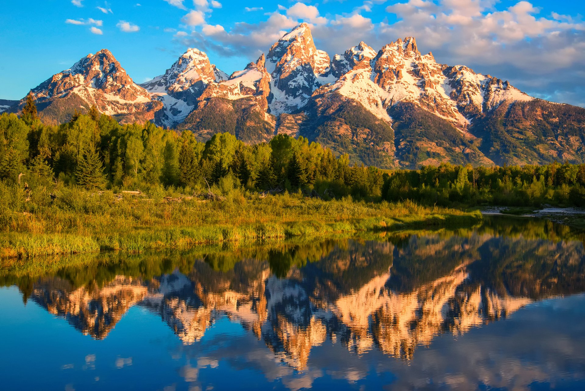 united states wyoming national park grand-titon schwabachers landing mountain forest water clouds sky reflection summer