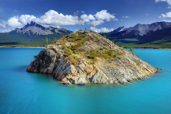 Mountains around the blue lake