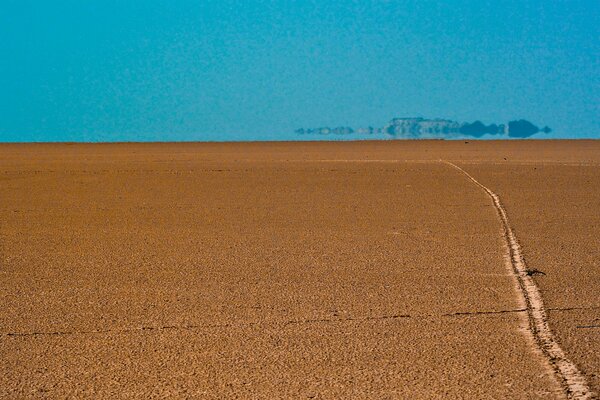 Fata Morgana in der Sahara