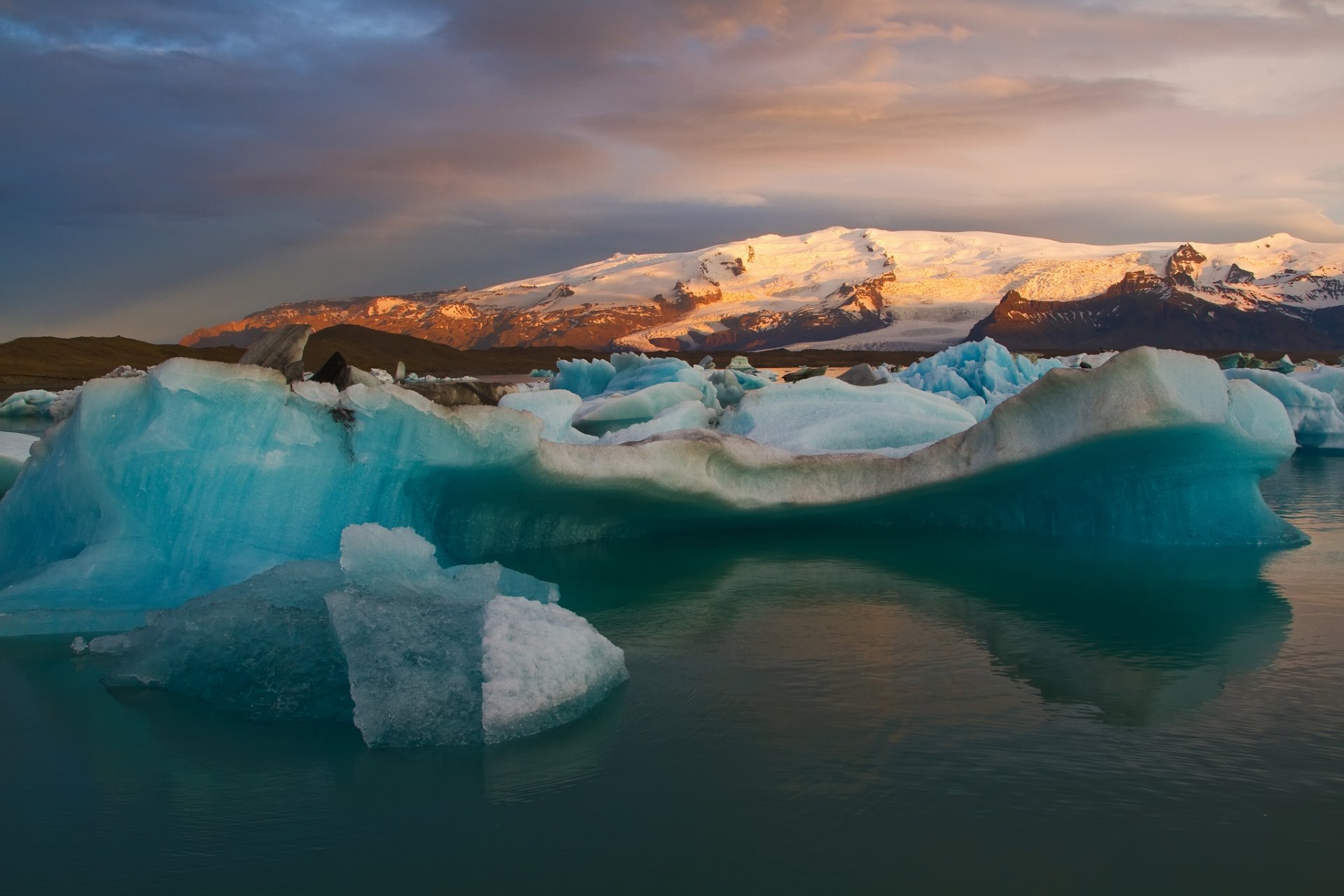 iceland mountain snow gulf iceberg