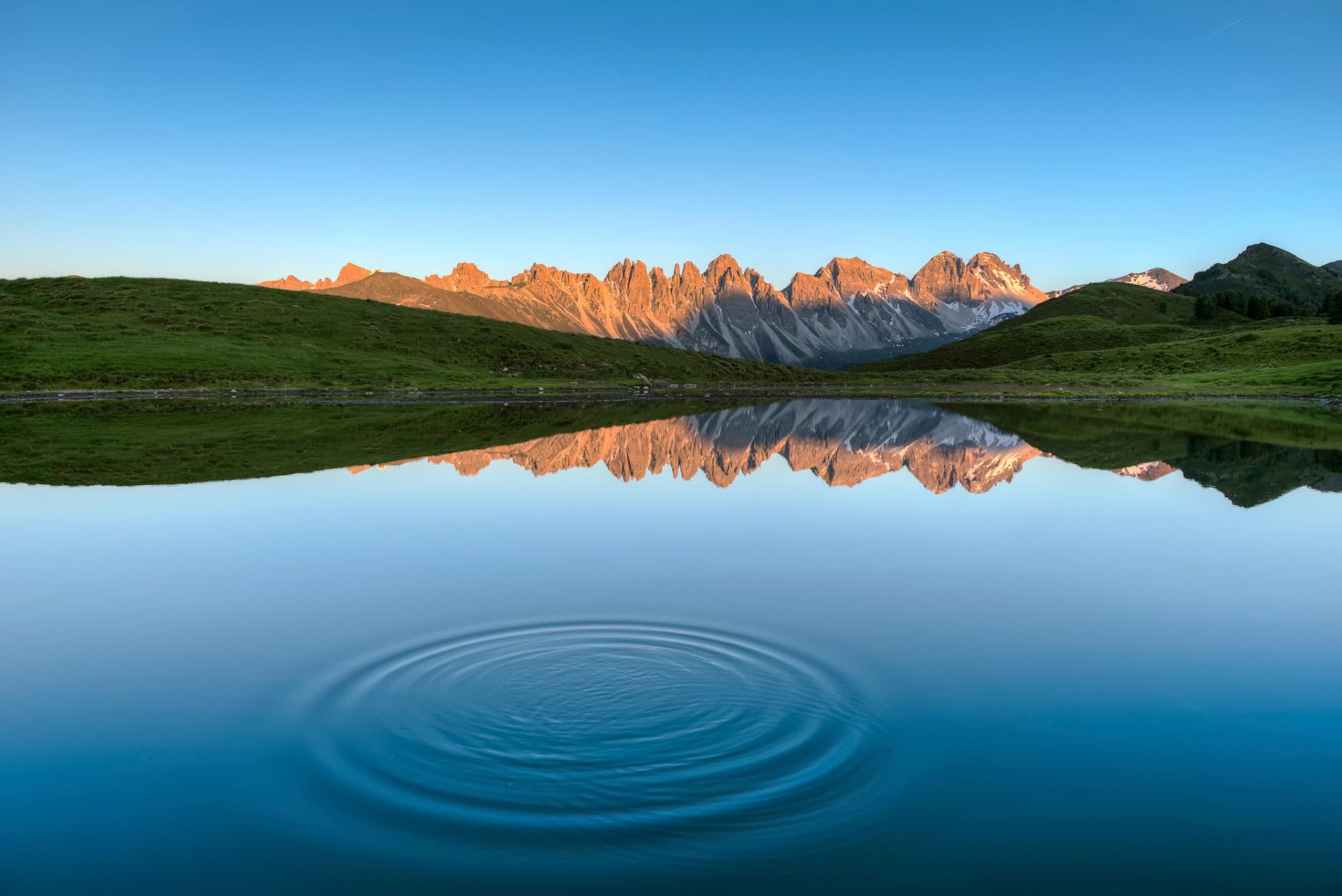 alfeiner ver tirol lago montañas