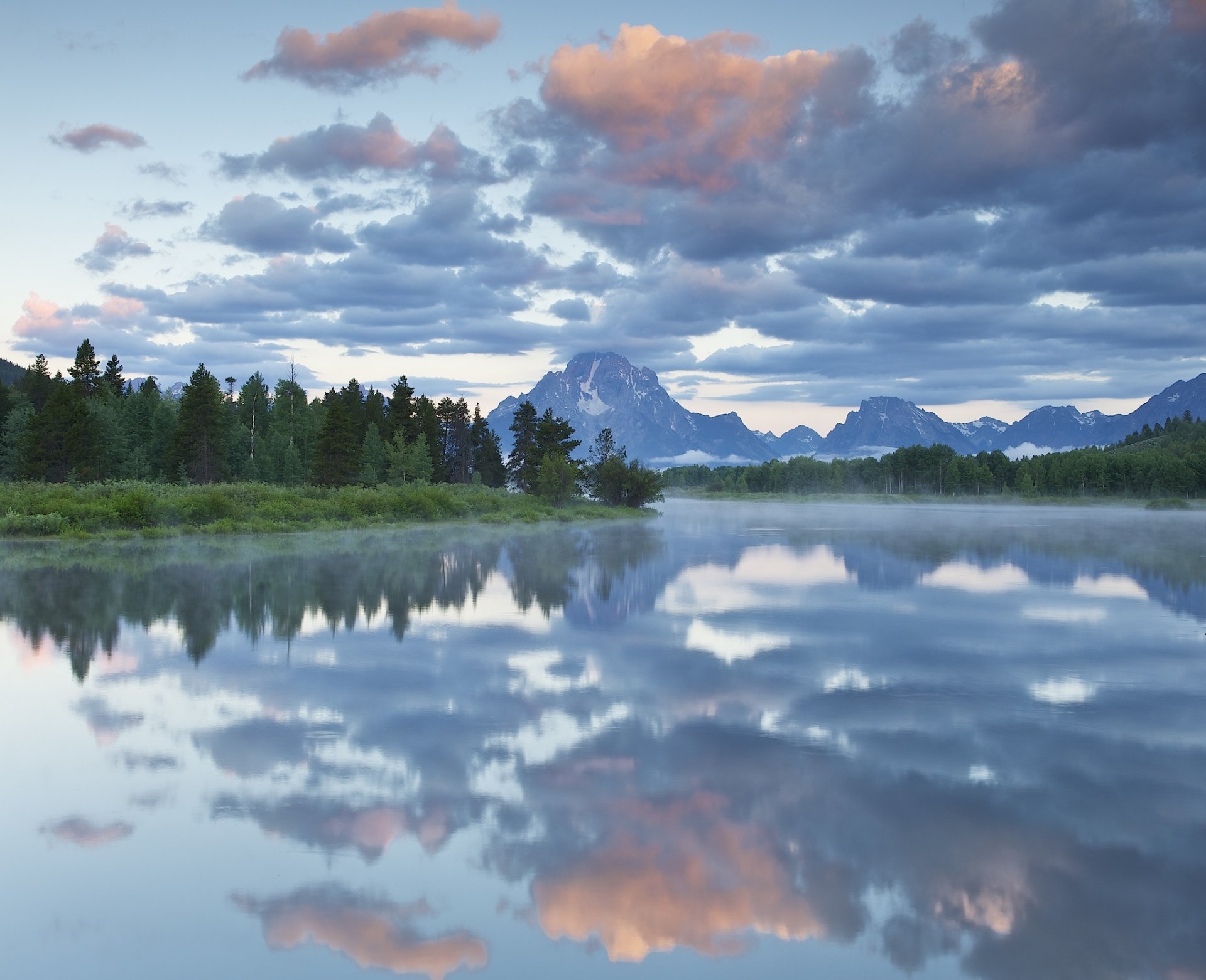 estados unidos wyoming parque nacional grand teton remanso de la curva montañas río bosque árboles cielo nubes reflexión