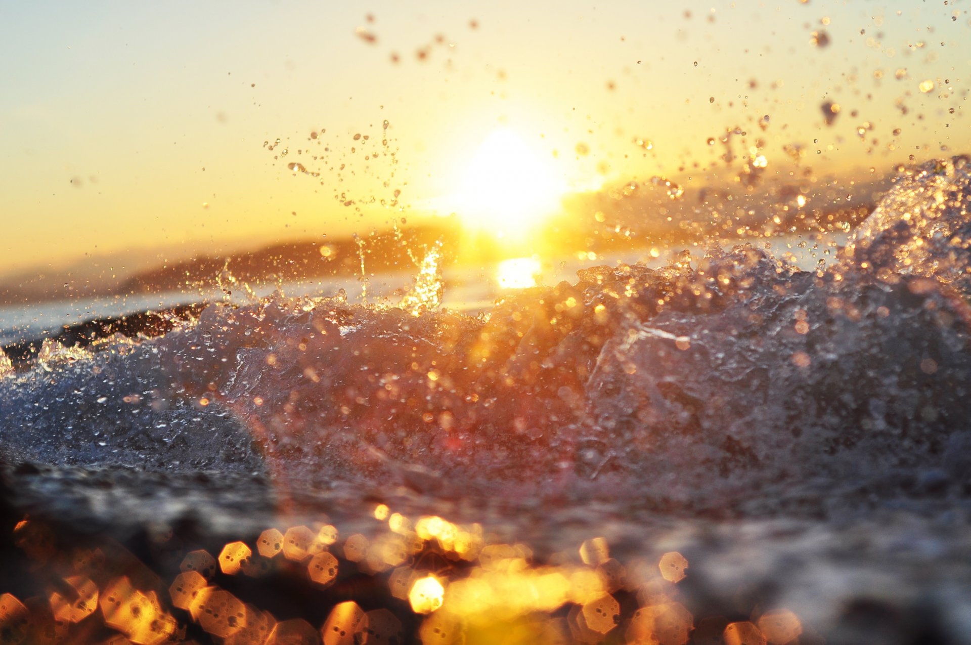 olas mar sol salpicaduras agua bokeh