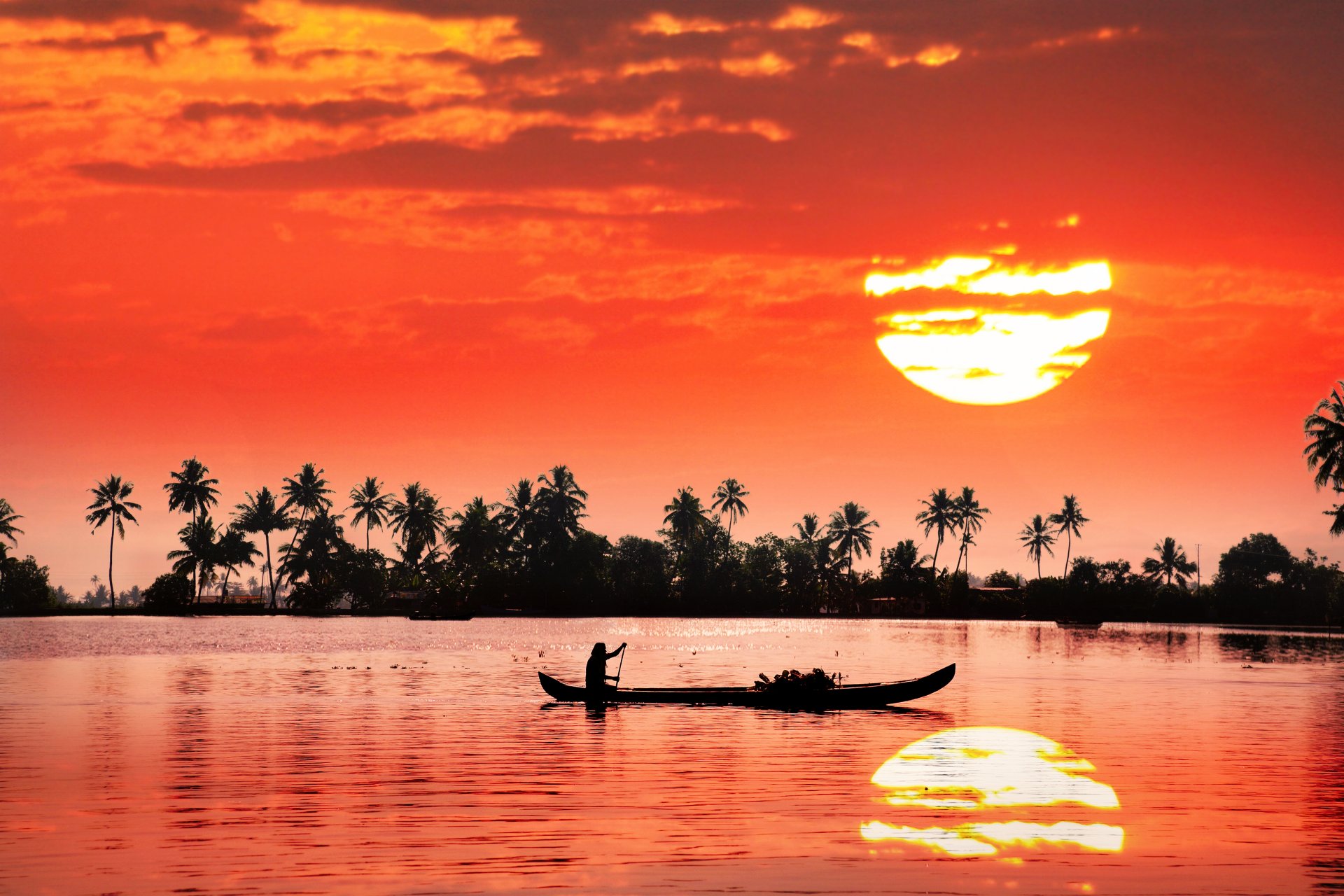 fluss boot reflexion mann sonne ufer sonnenuntergang indien